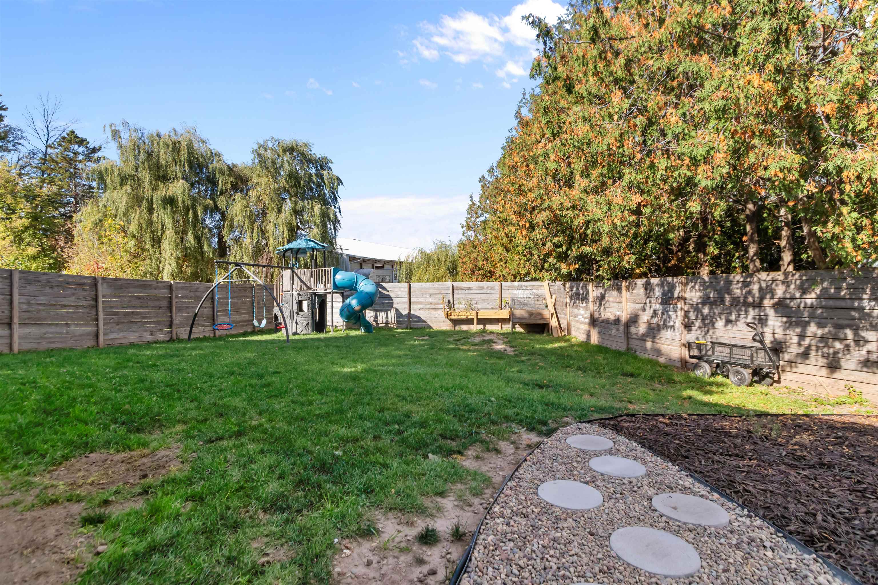 Property photo 31