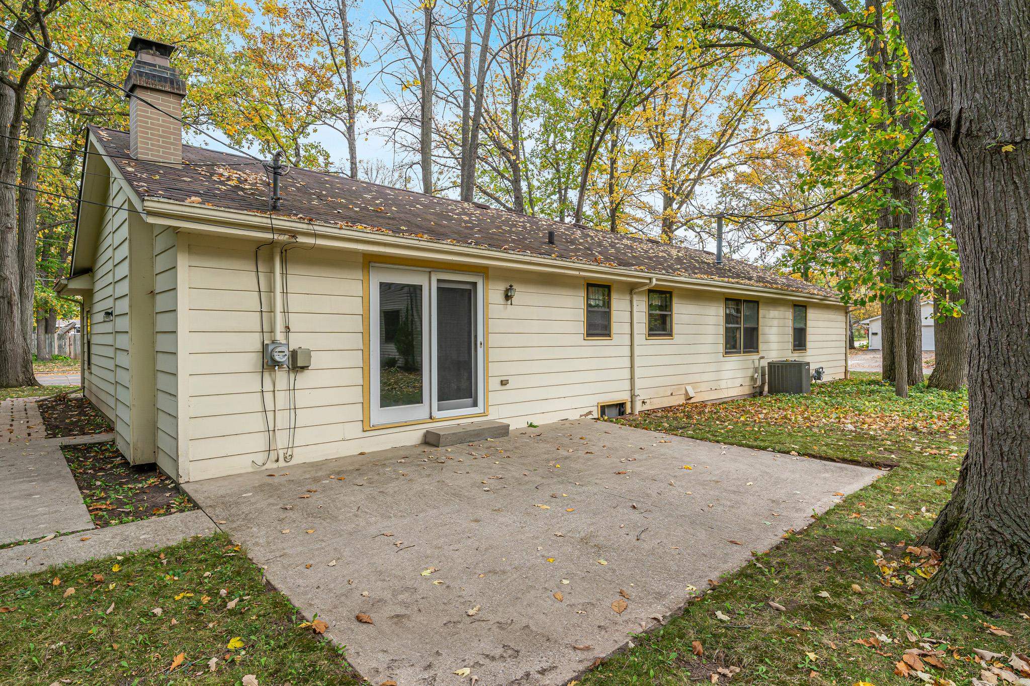 Property photo 35