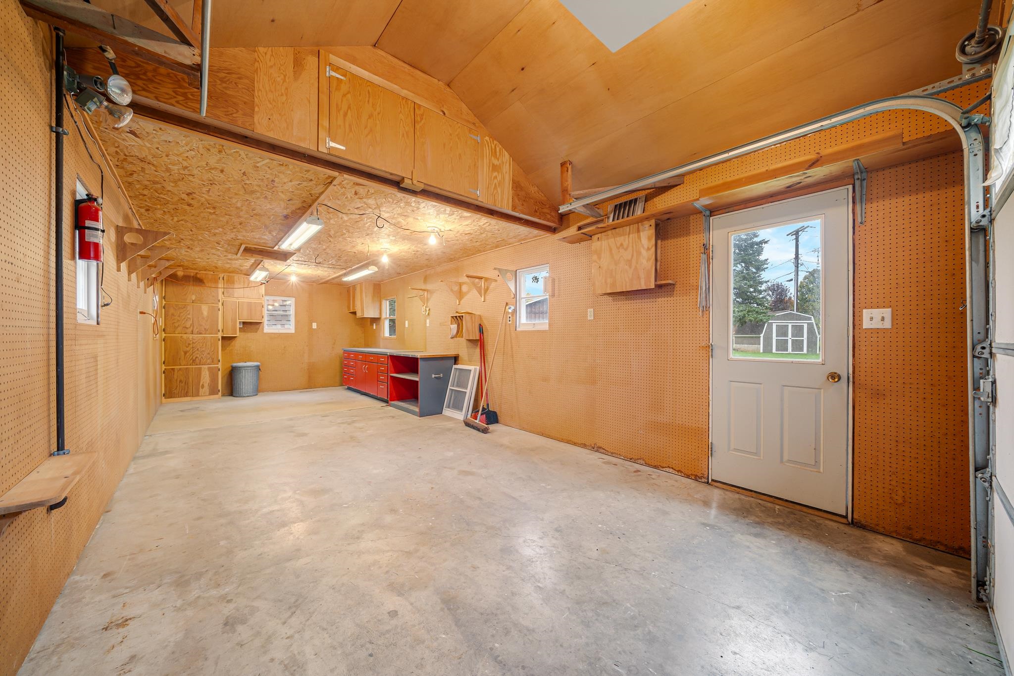 Property photo 35