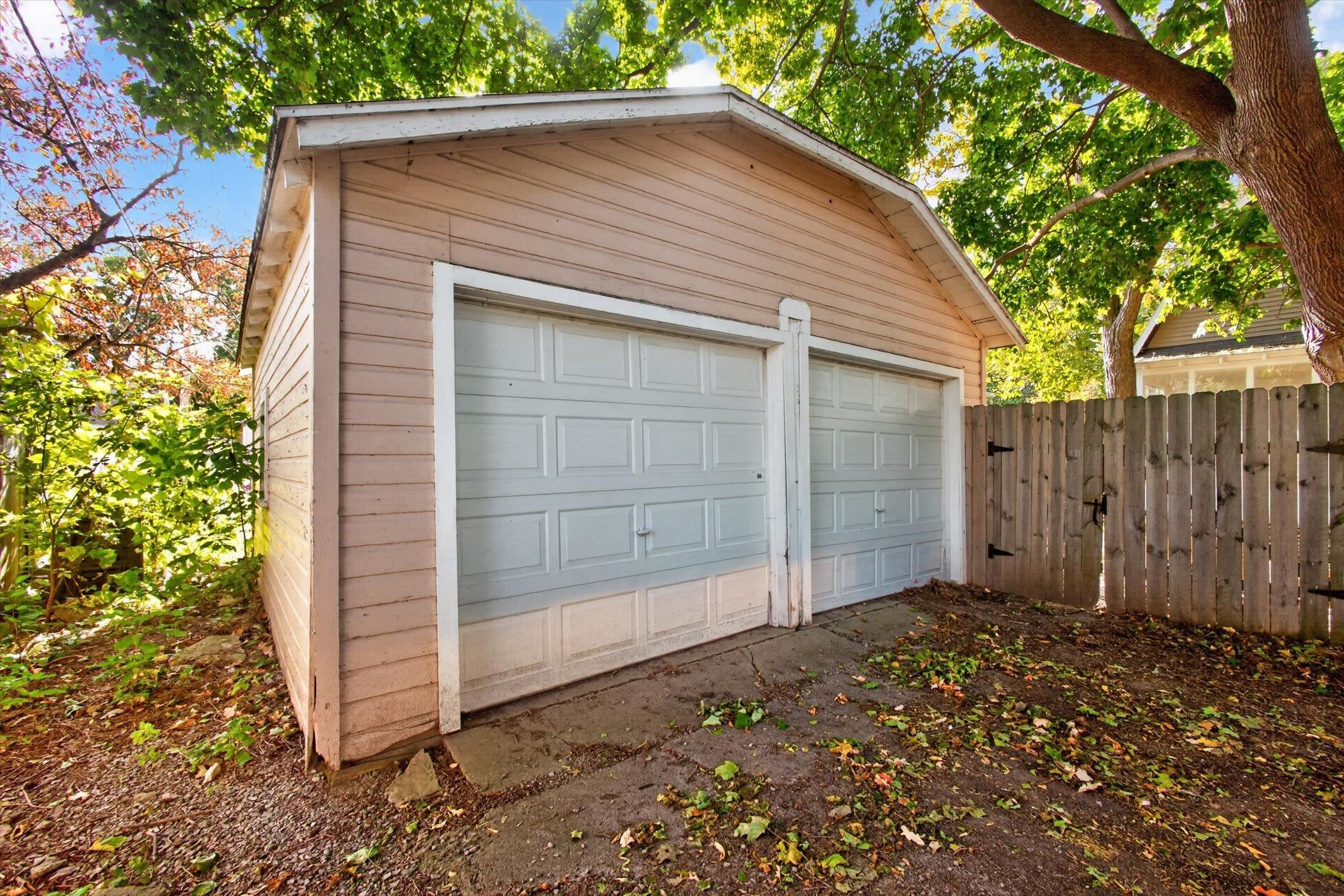 Property photo 33