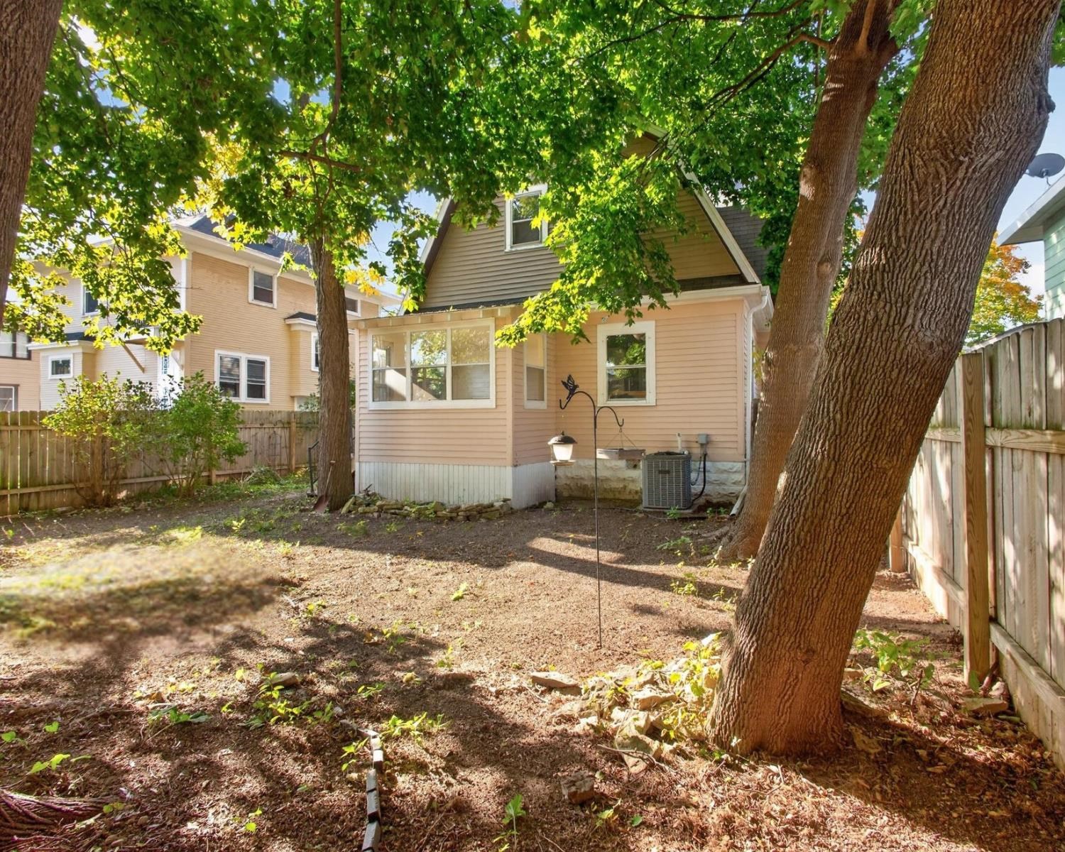 Property photo 32