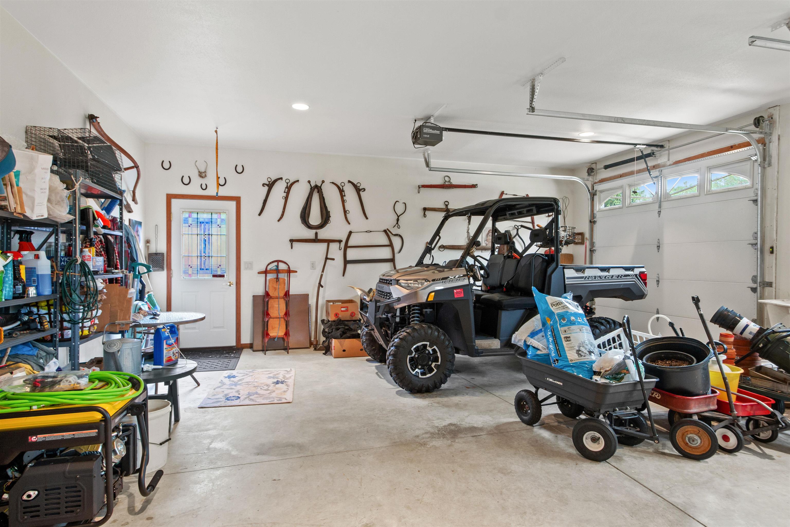 Property photo 35