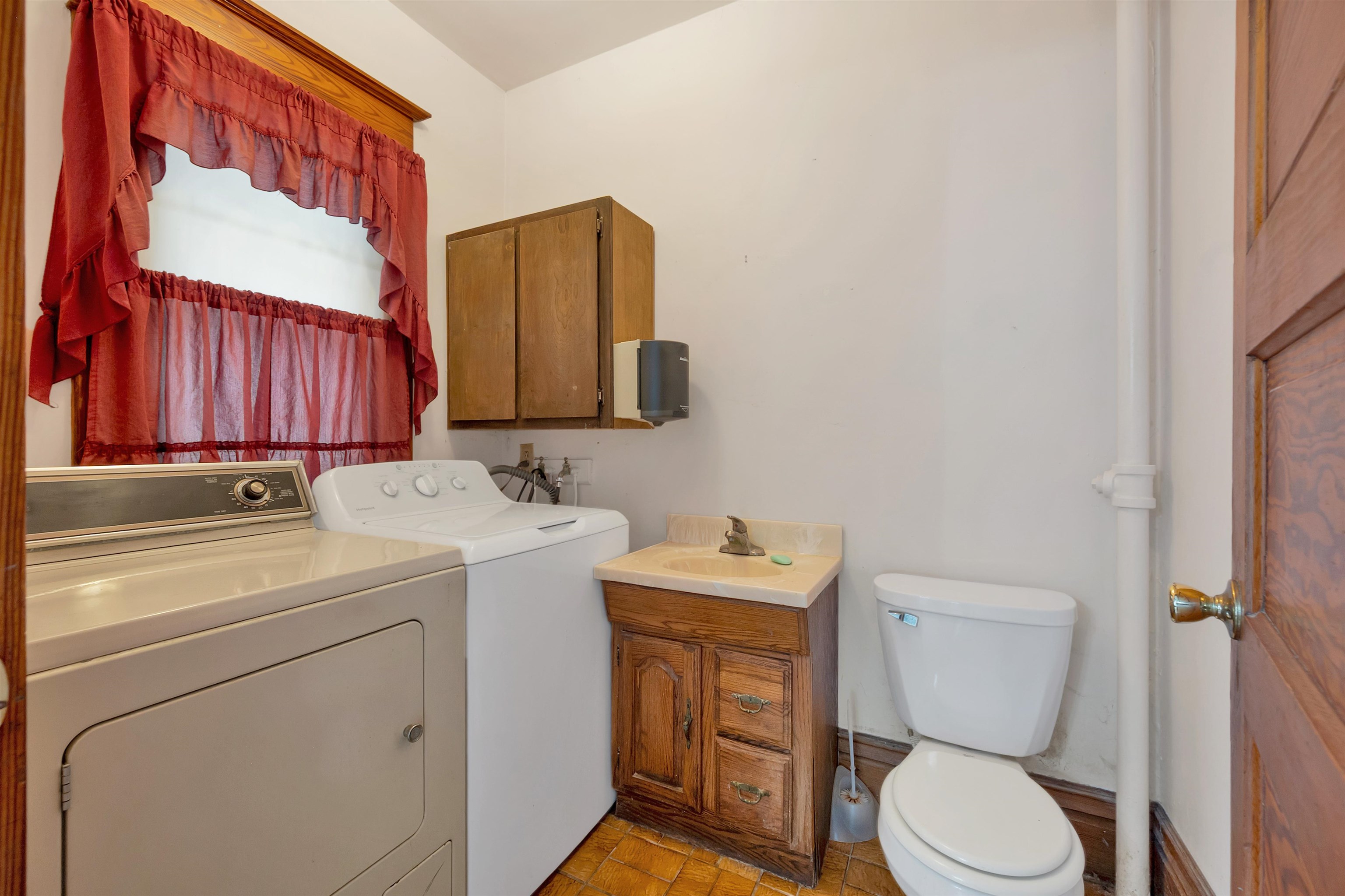 Property photo 28