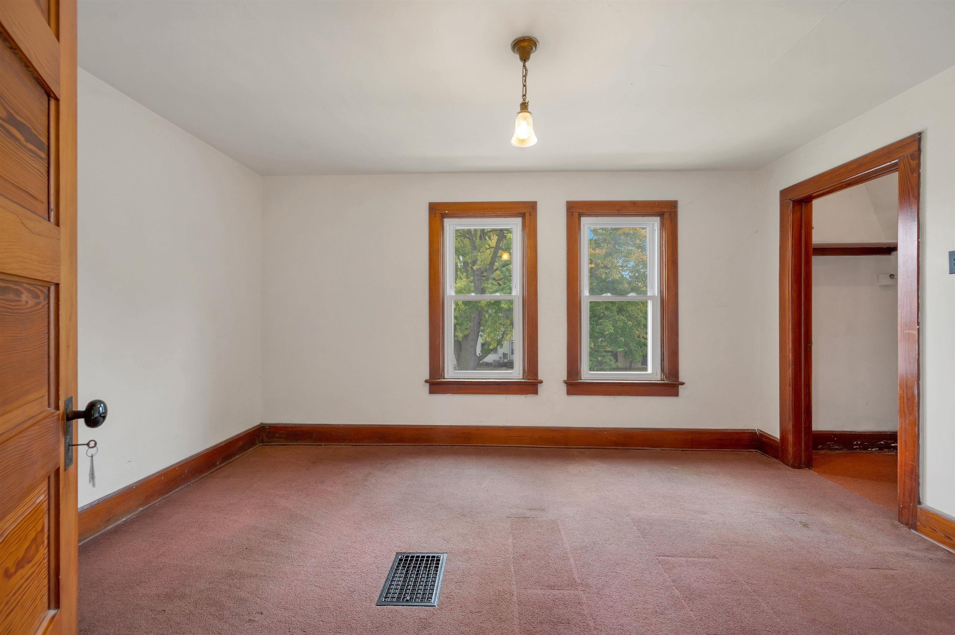 Property photo 32