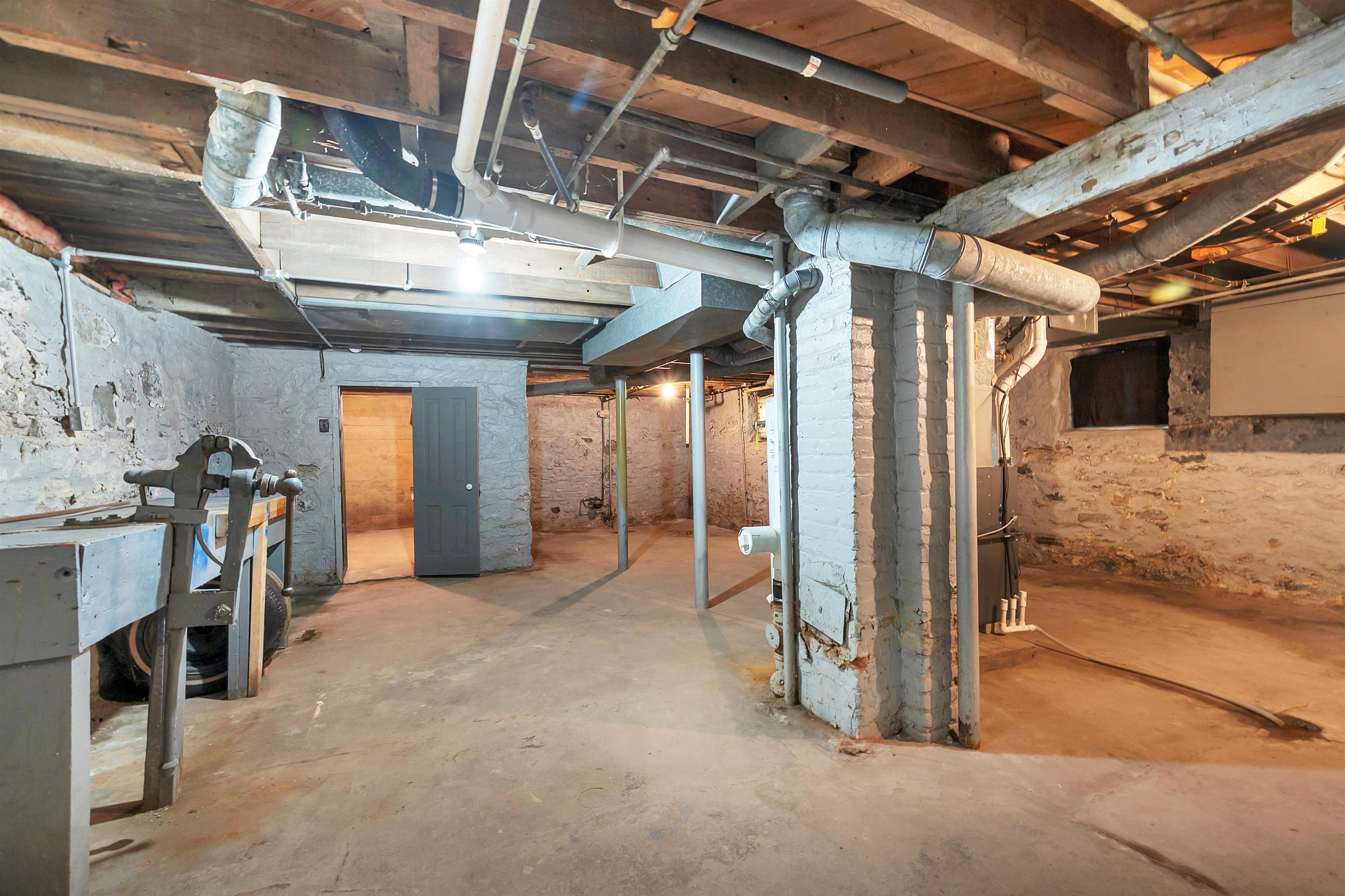 Property photo 44