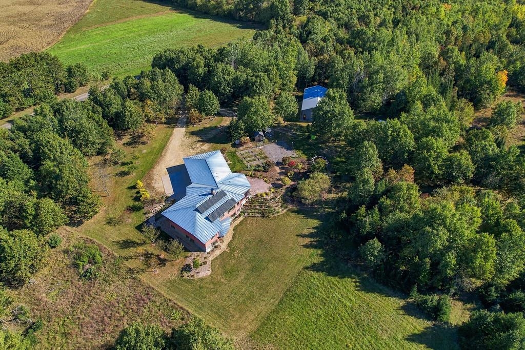 Property photo 46