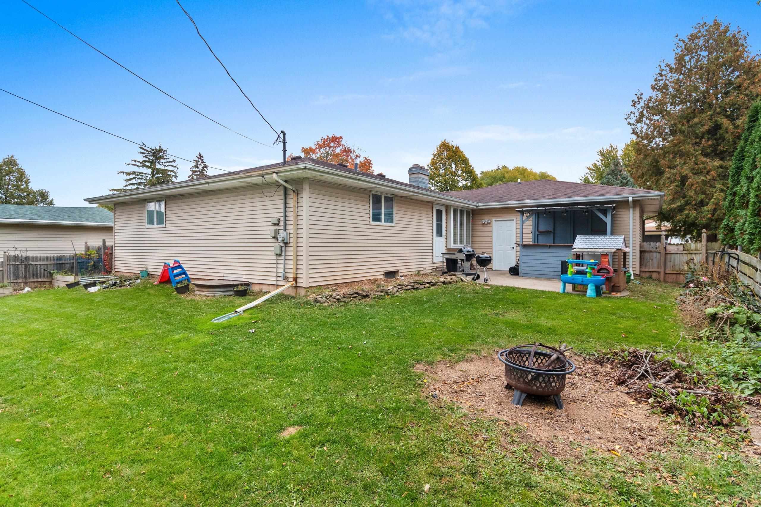 Property photo 36