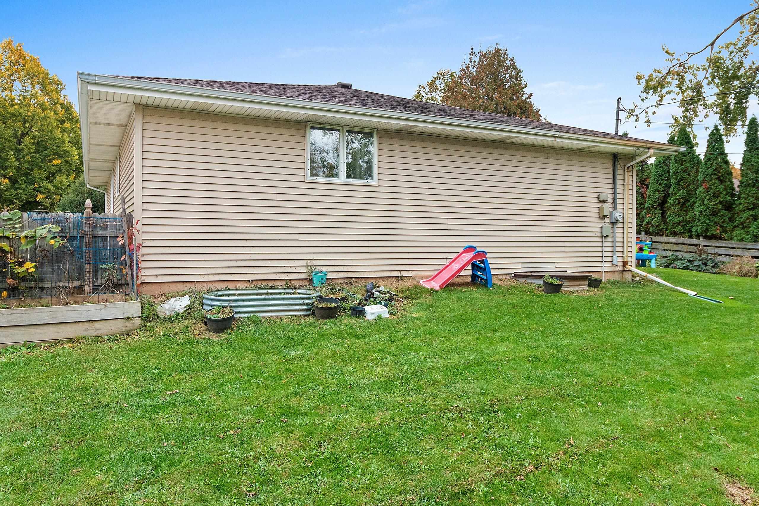 Property photo 38