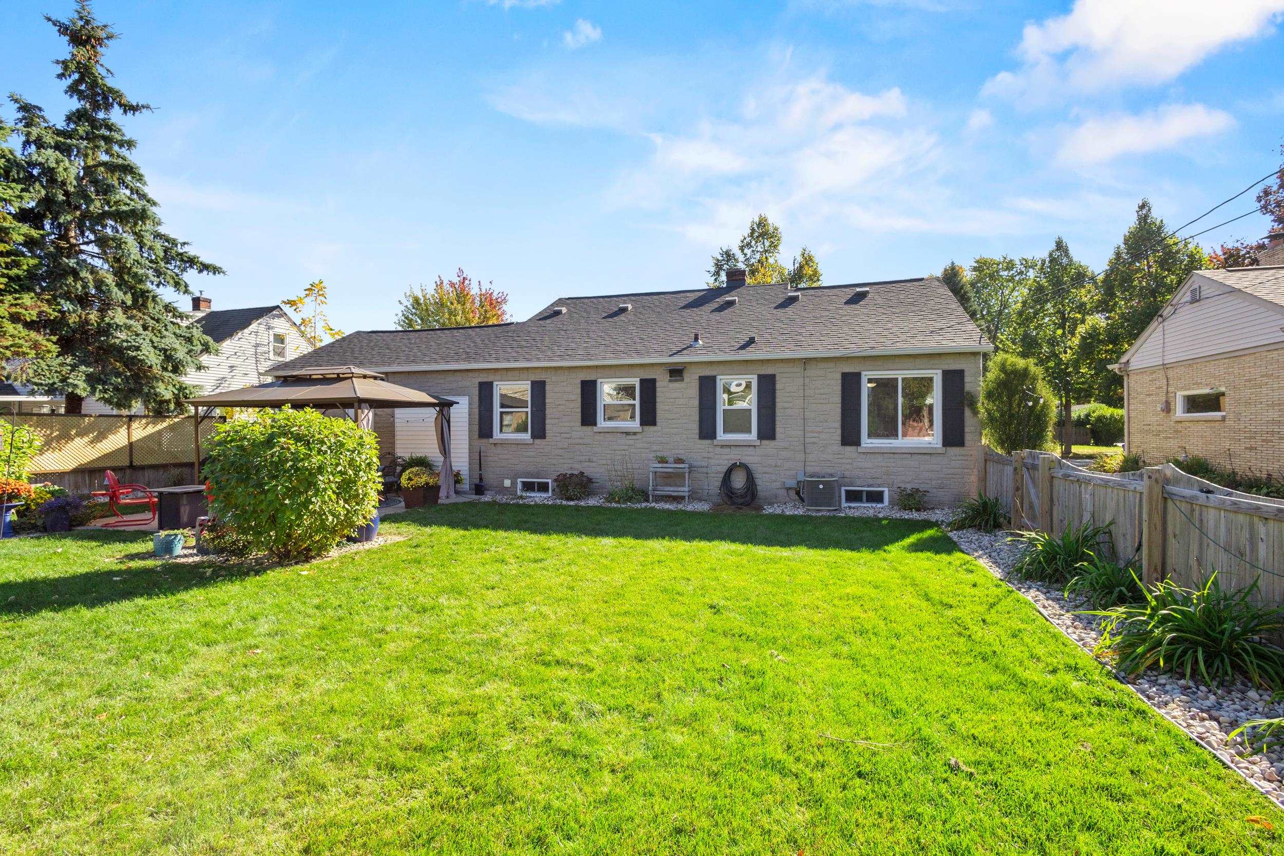 Property photo 43