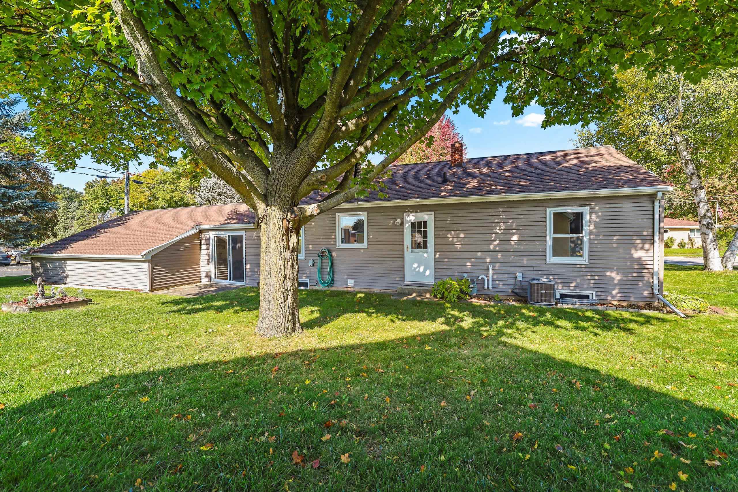Property photo 35