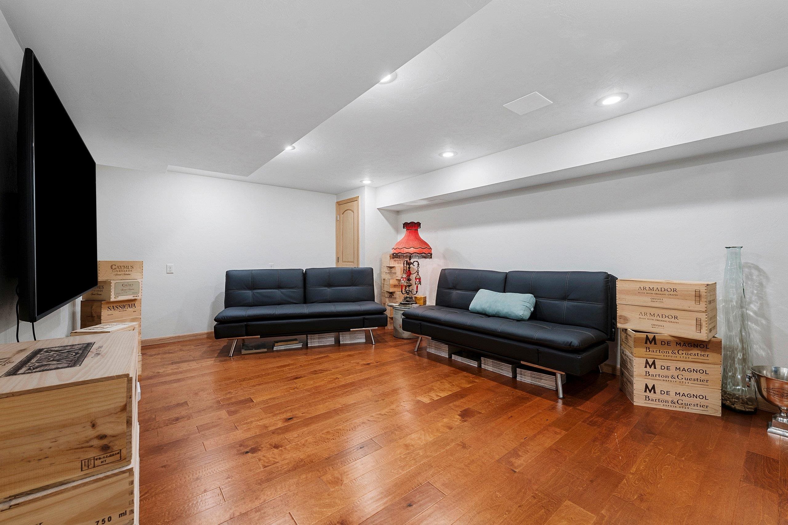 Property photo 38