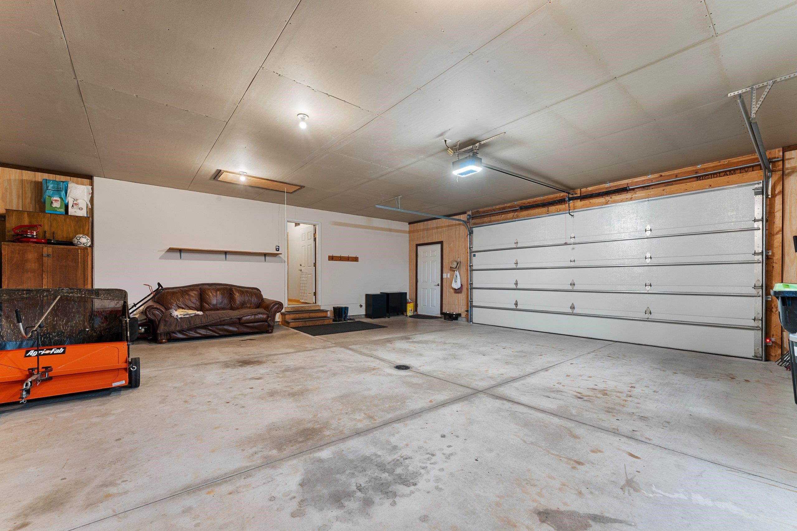 Property photo 43