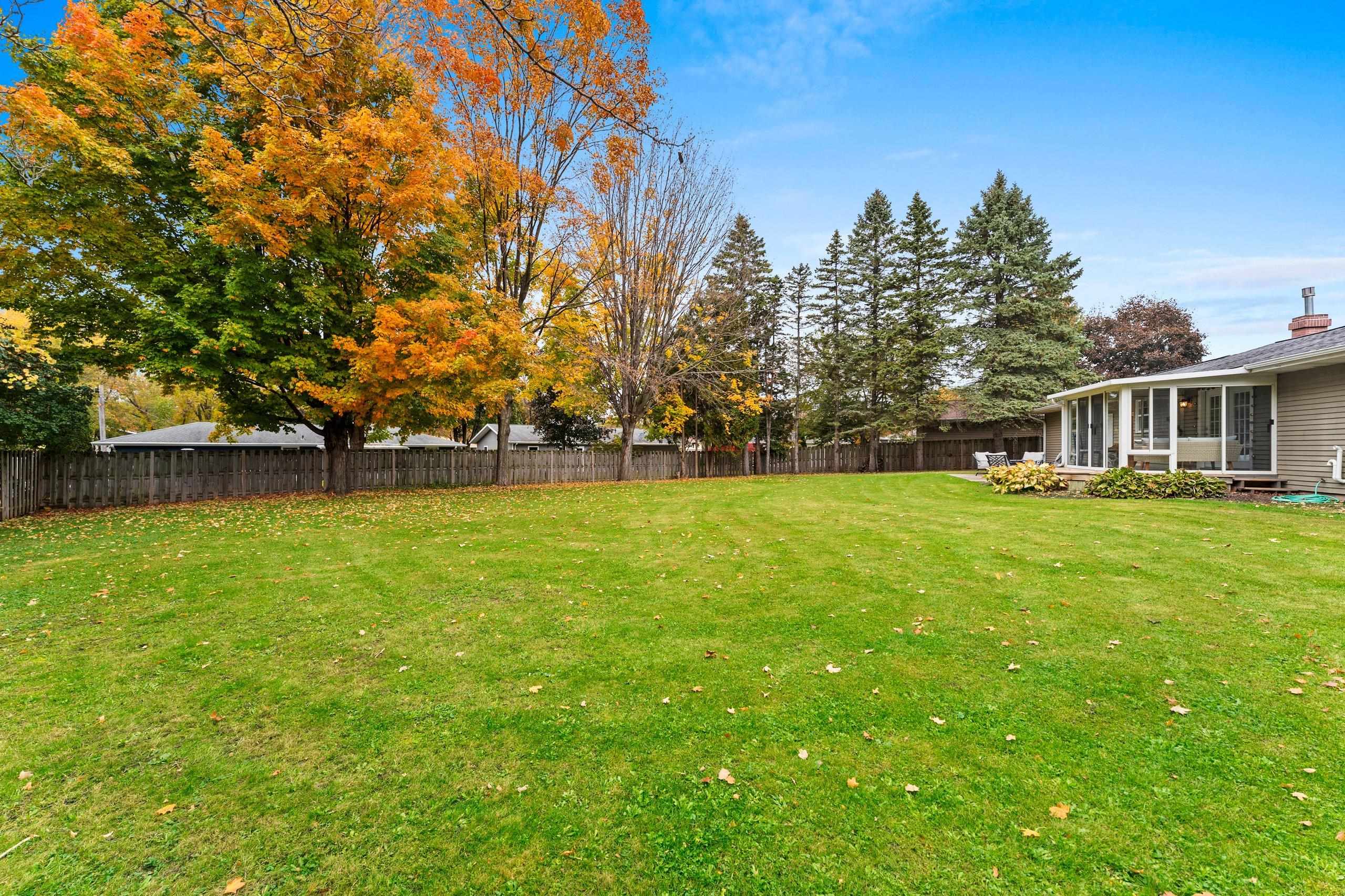 Property photo 35
