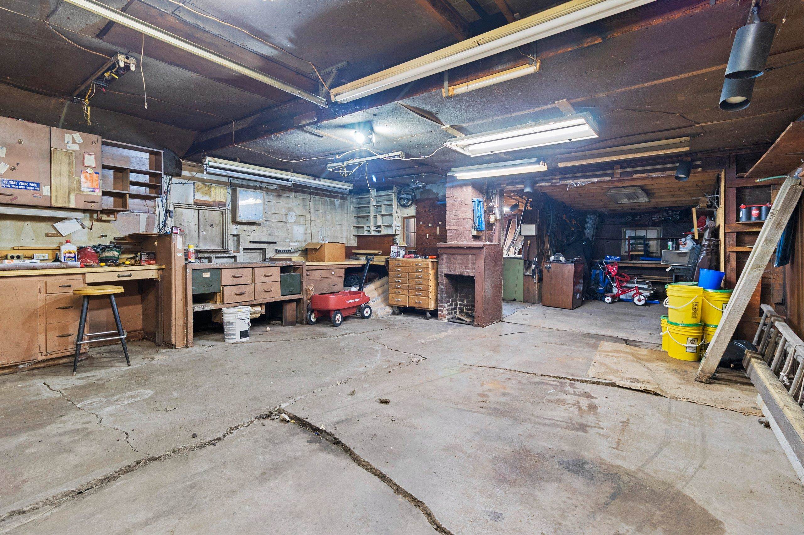 Property photo 30