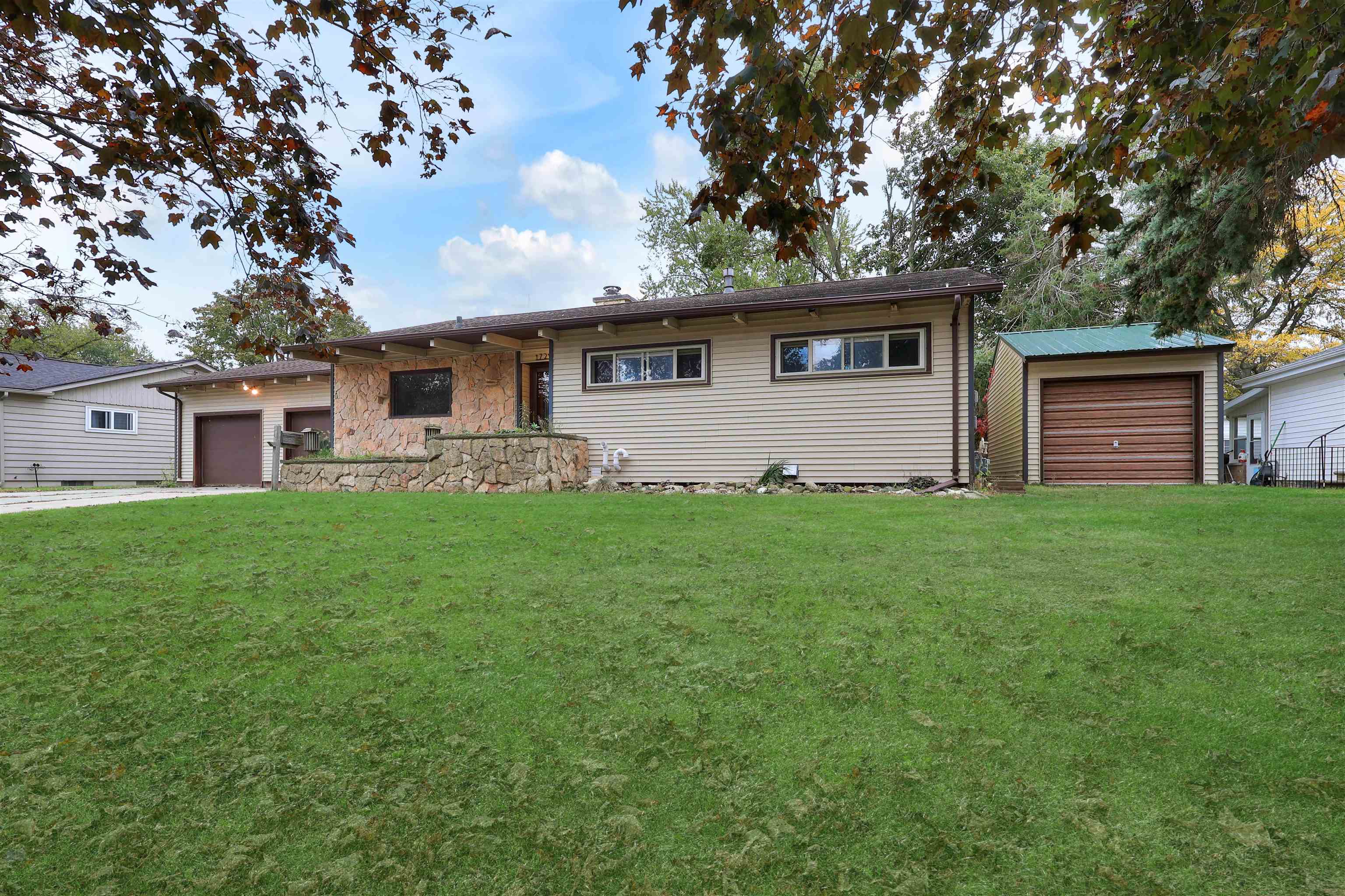 Property photo 44