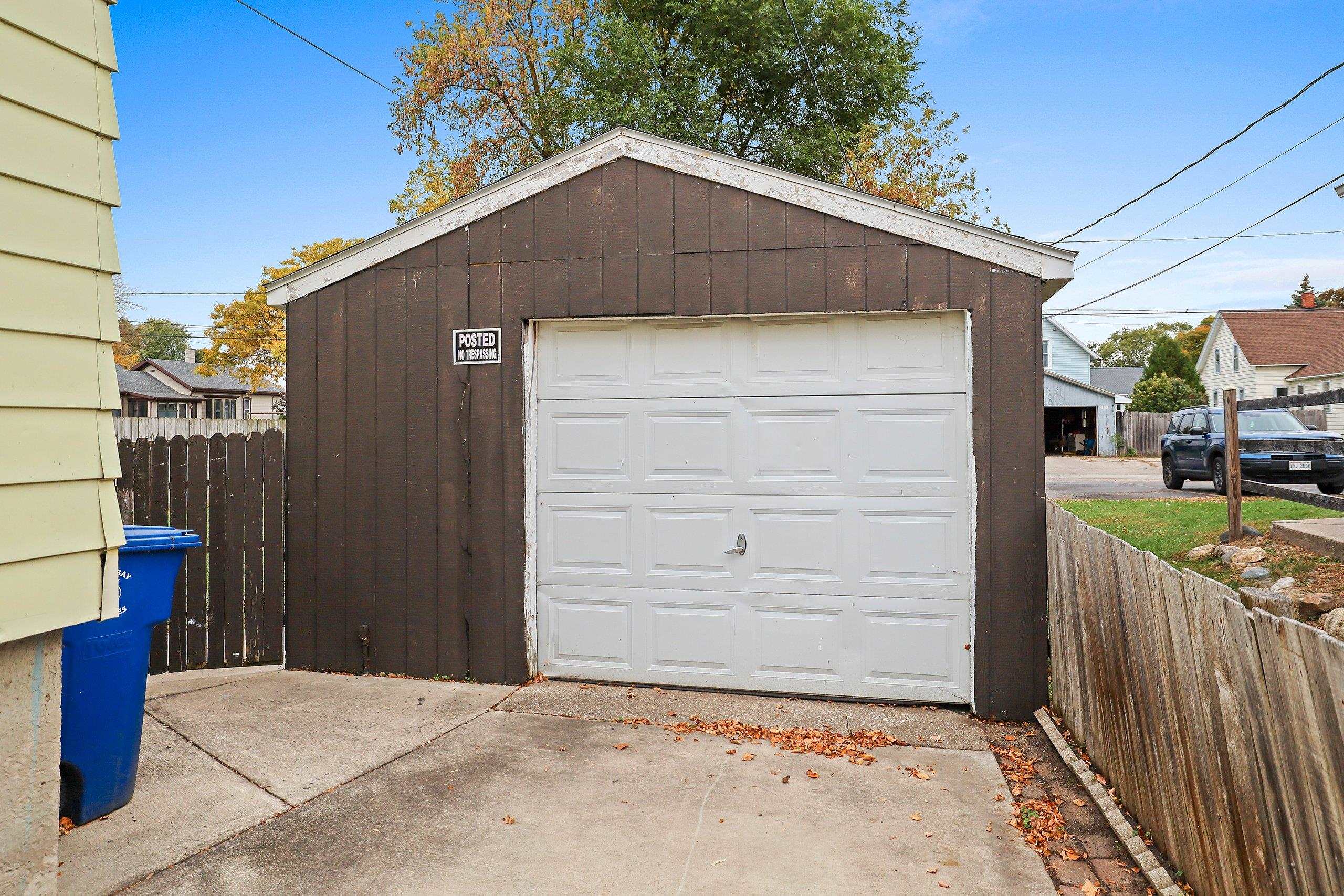 Property photo 36