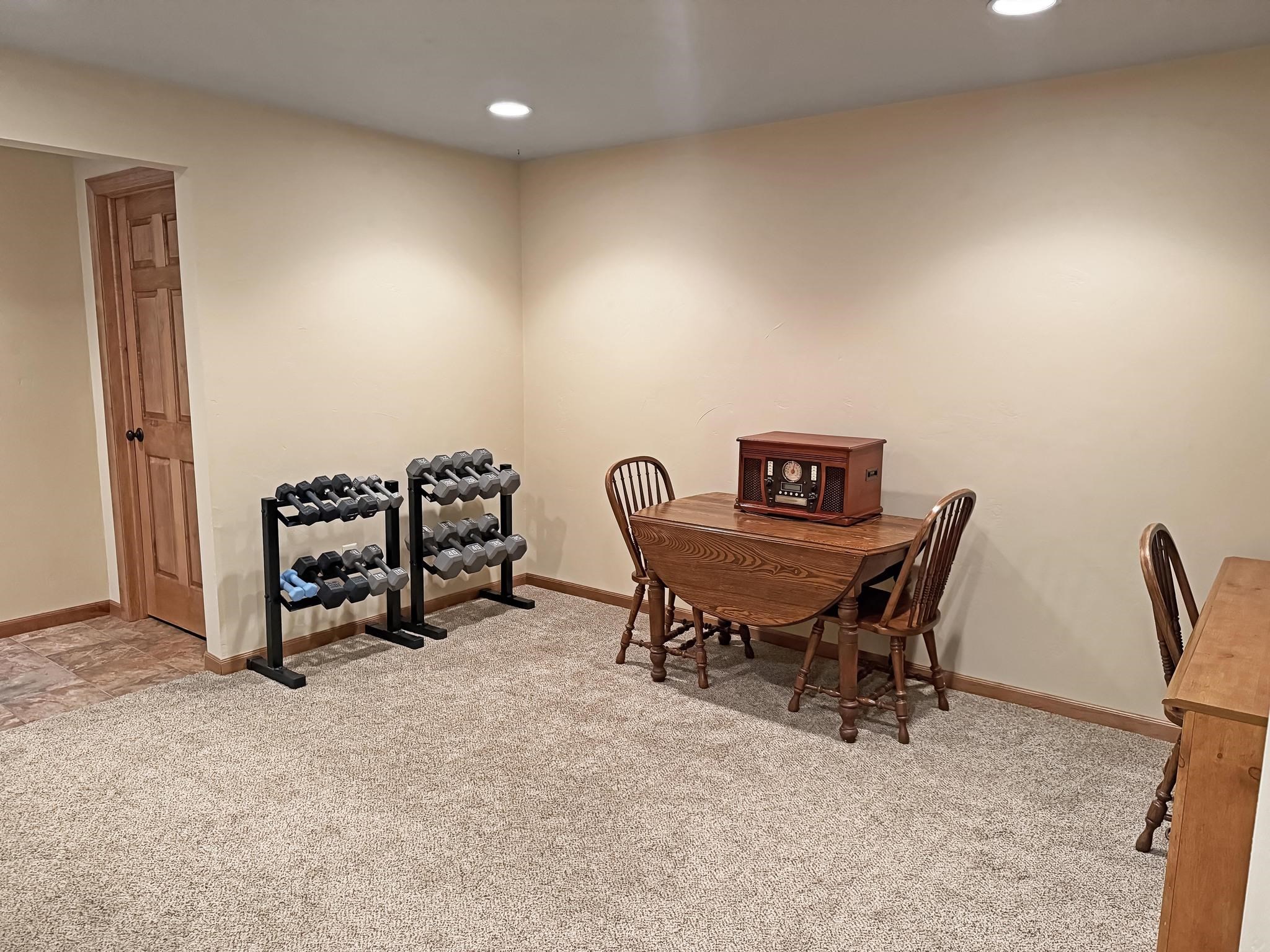 Property photo 37