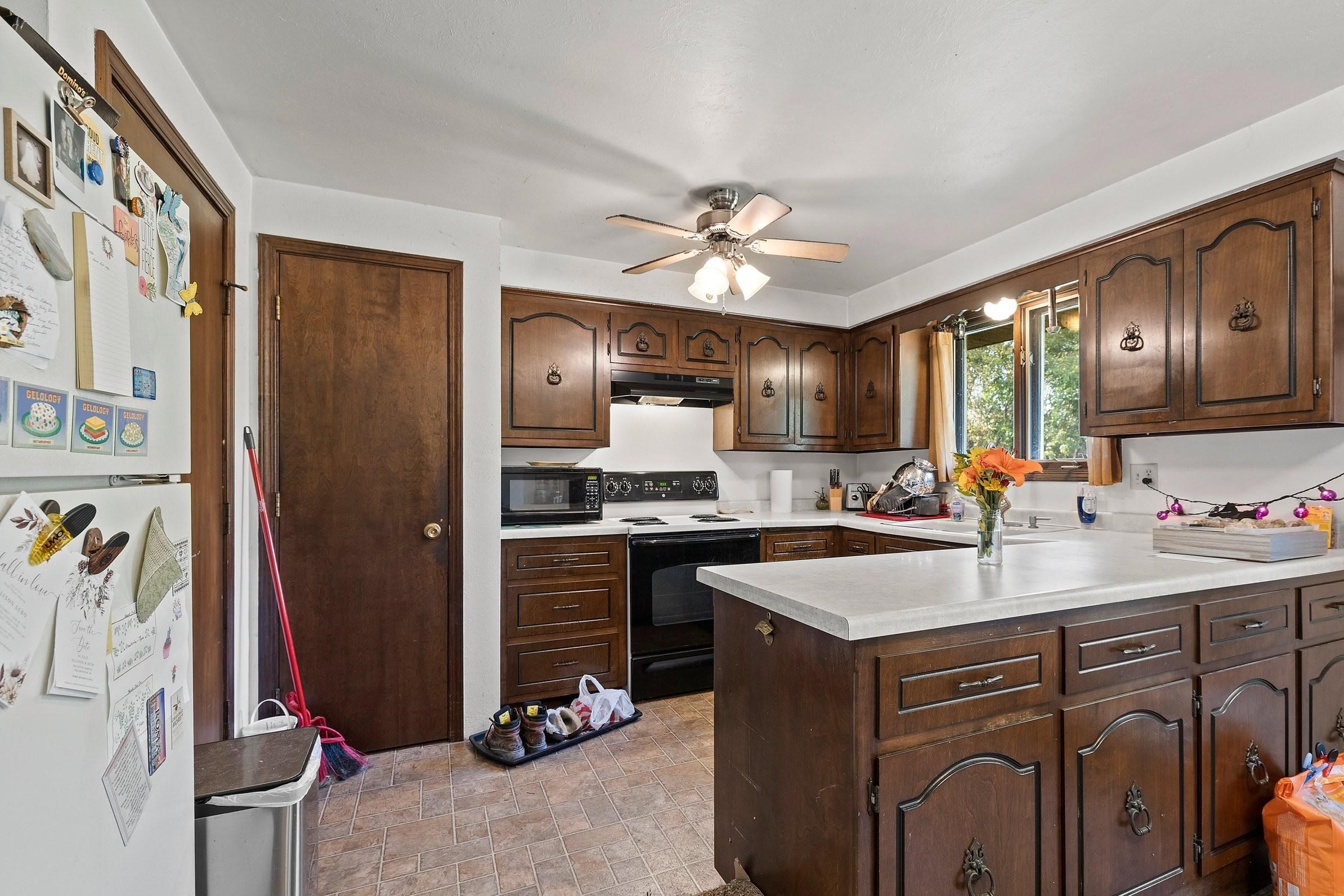Property photo 28