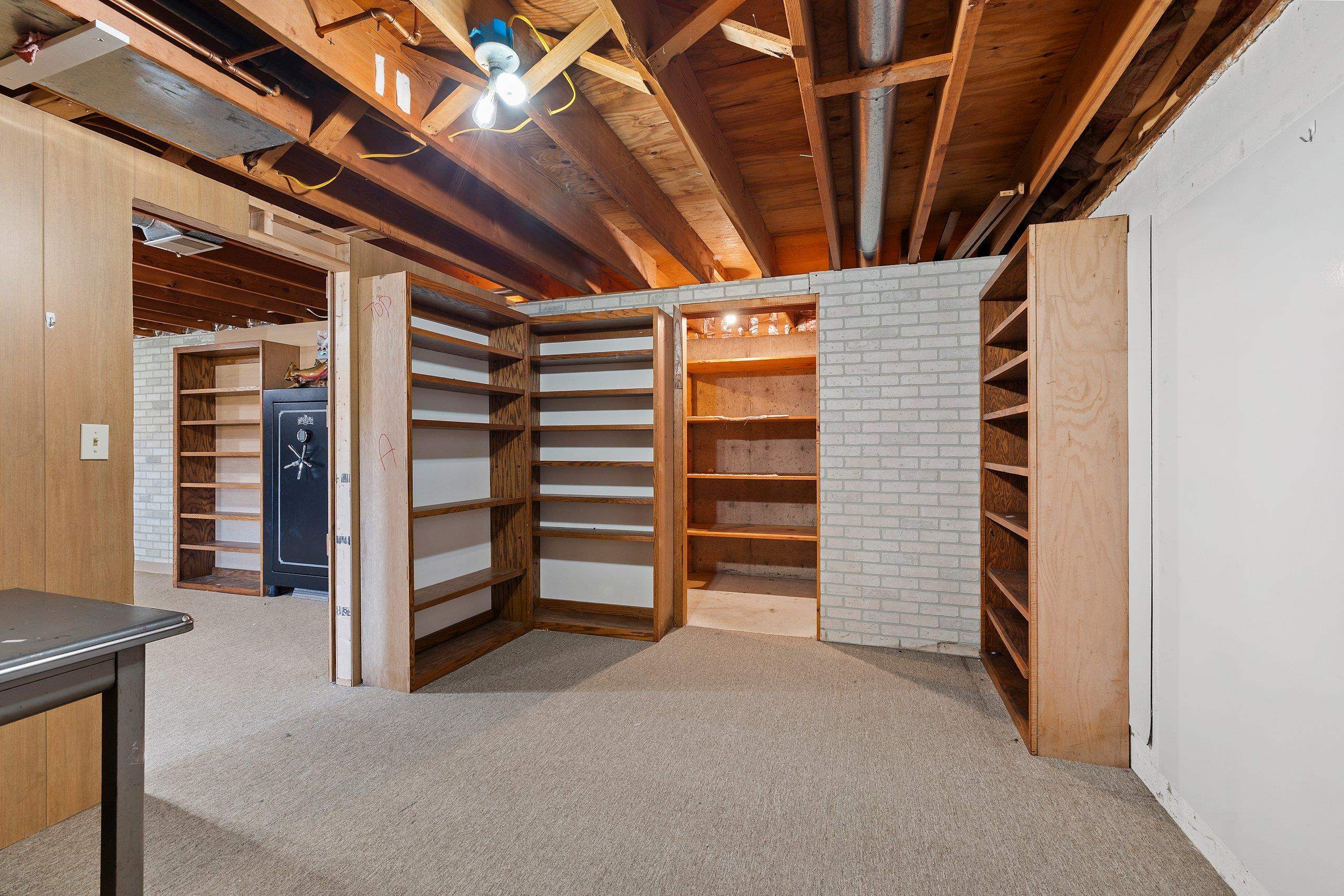 Property photo 37