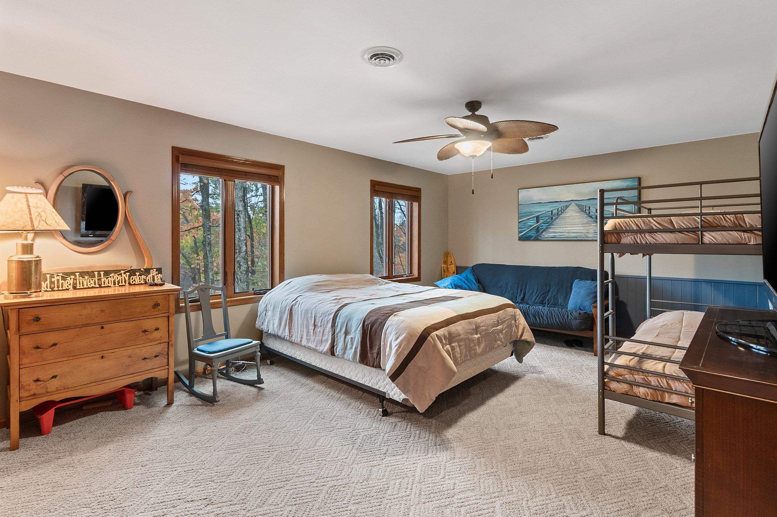 Property photo 46