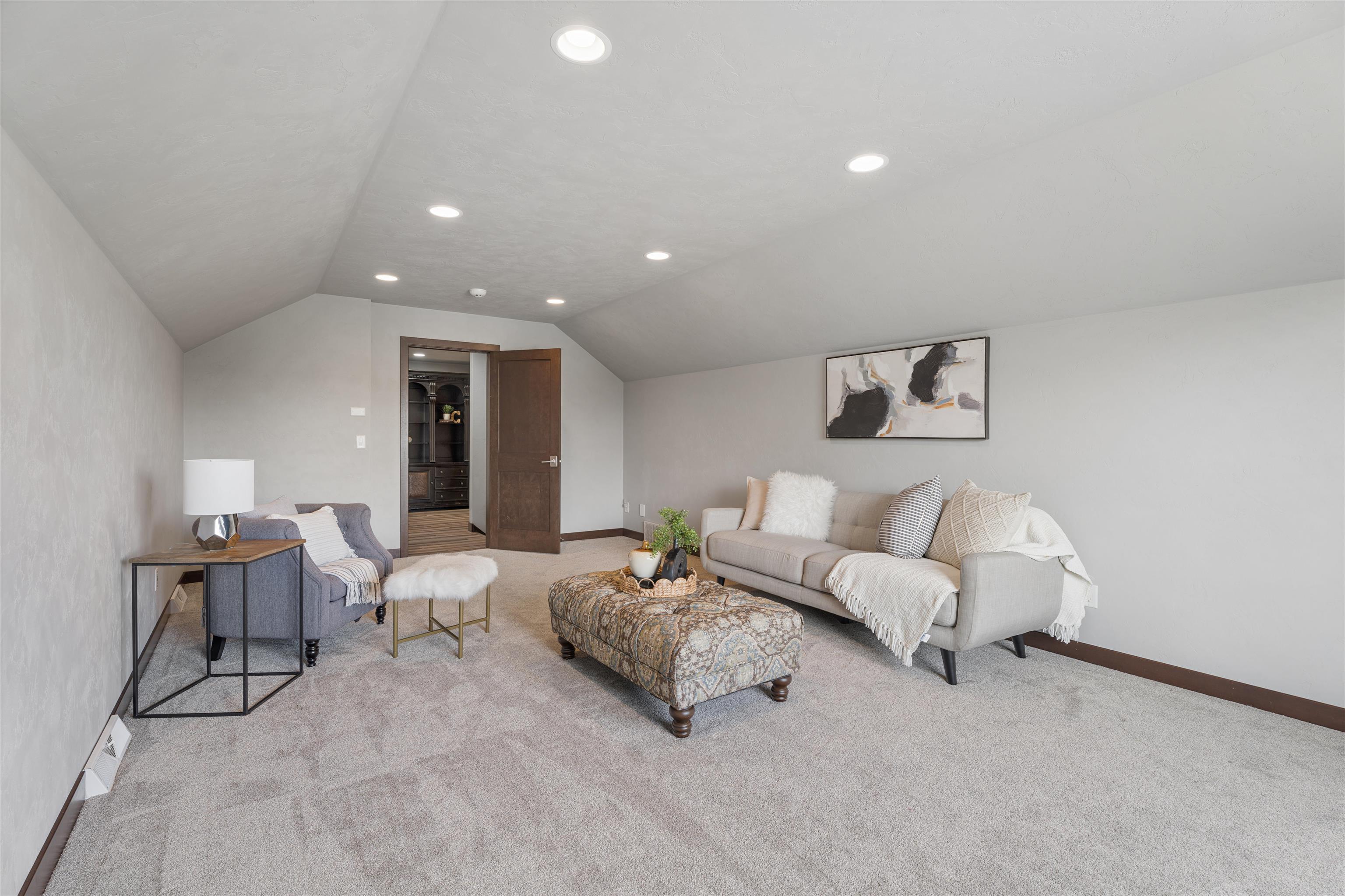 Property photo 51