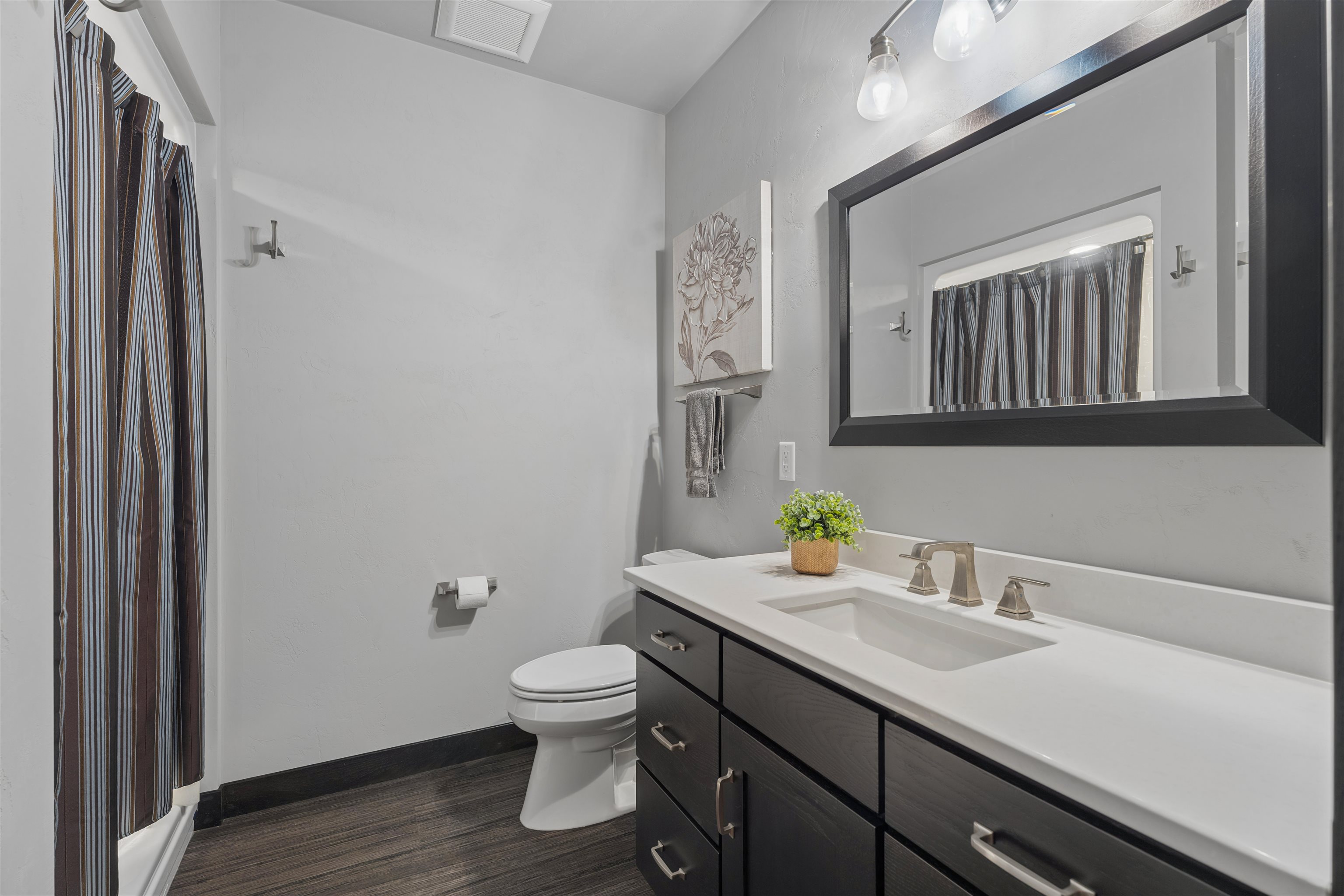 Property photo 63