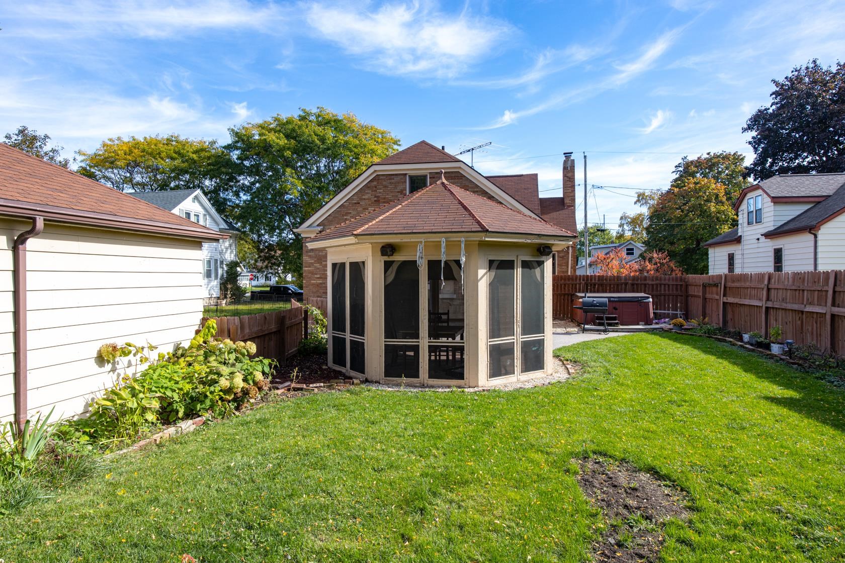 Property photo 32