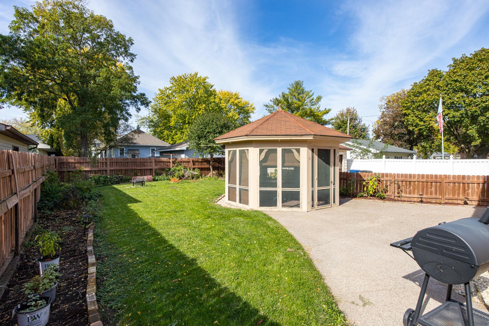 Property photo 33