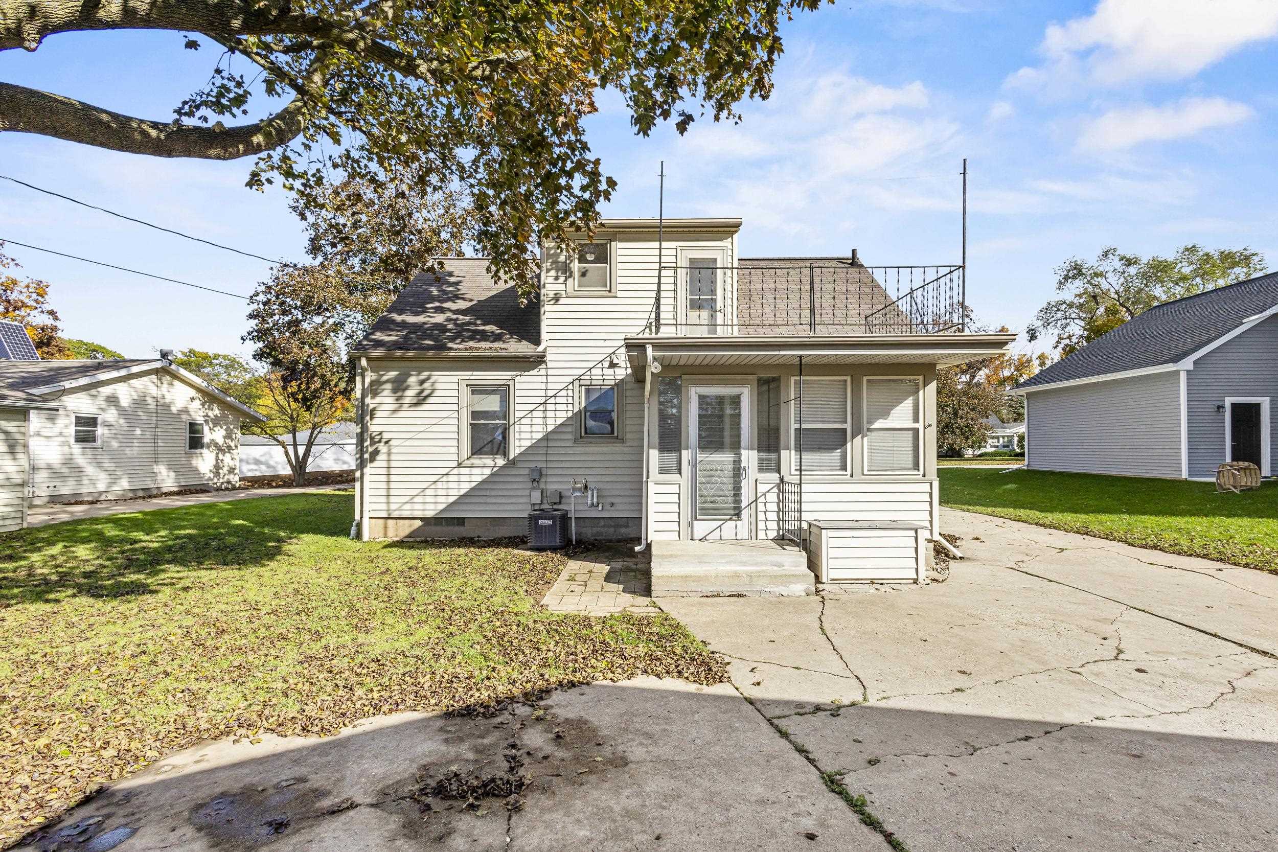Property photo 38