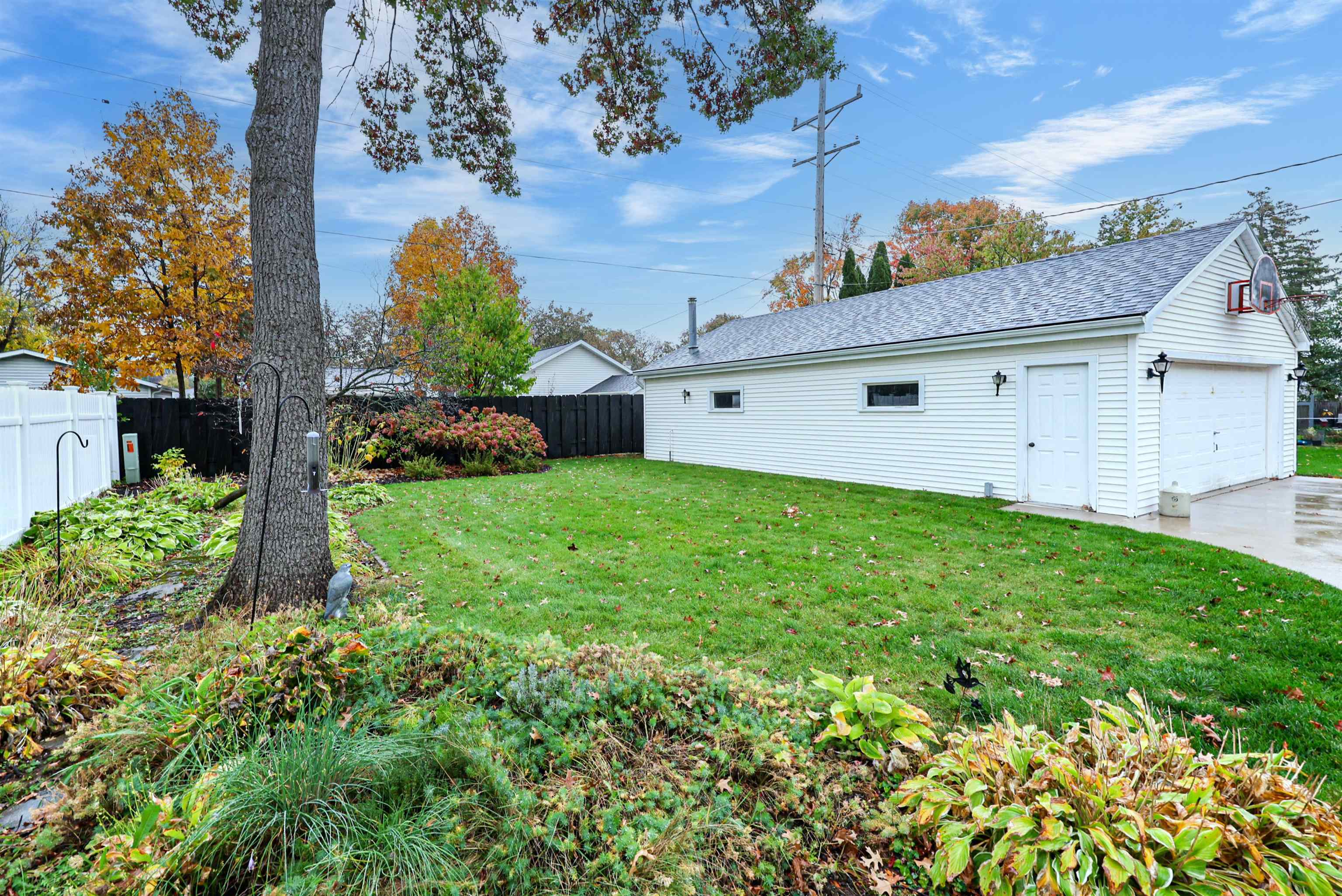 Property photo 33