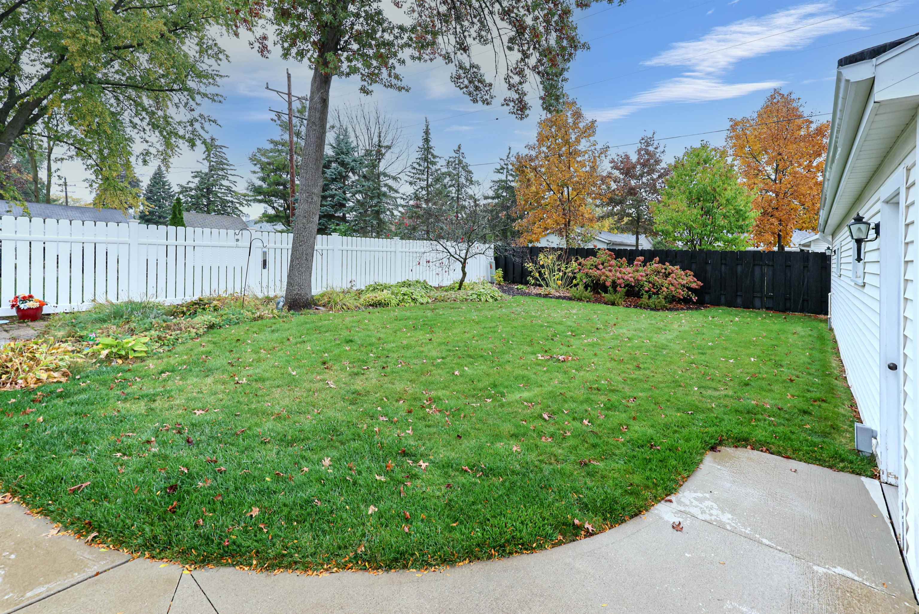 Property photo 34