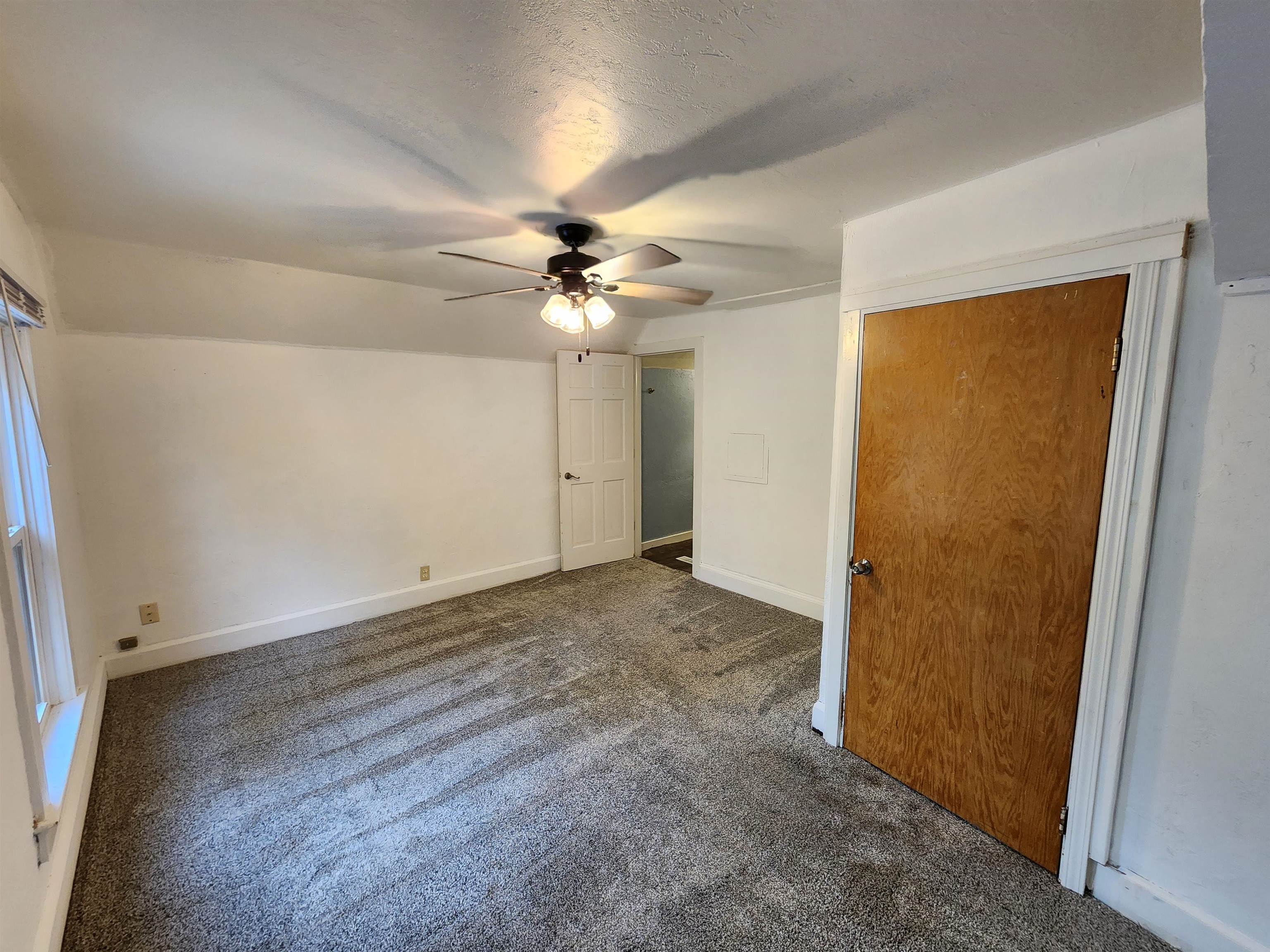 Property photo 37
