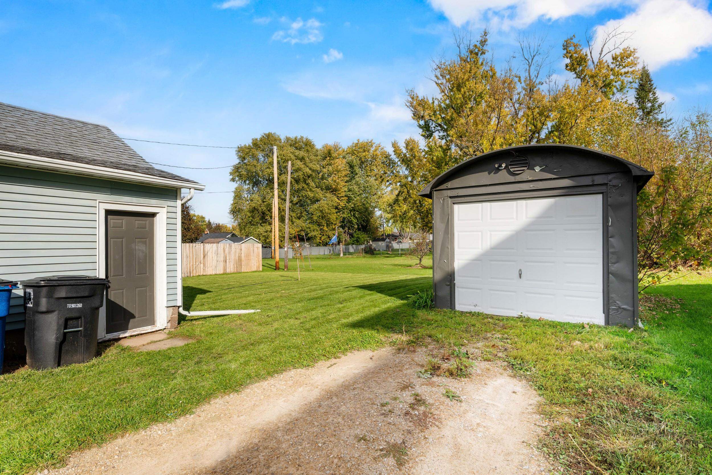 Property photo 25