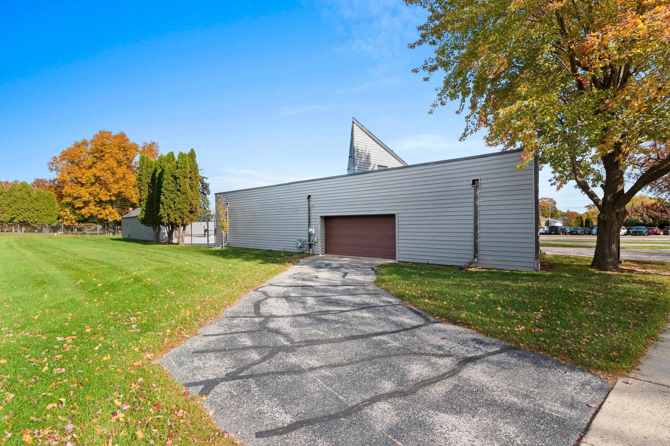 Property photo 37