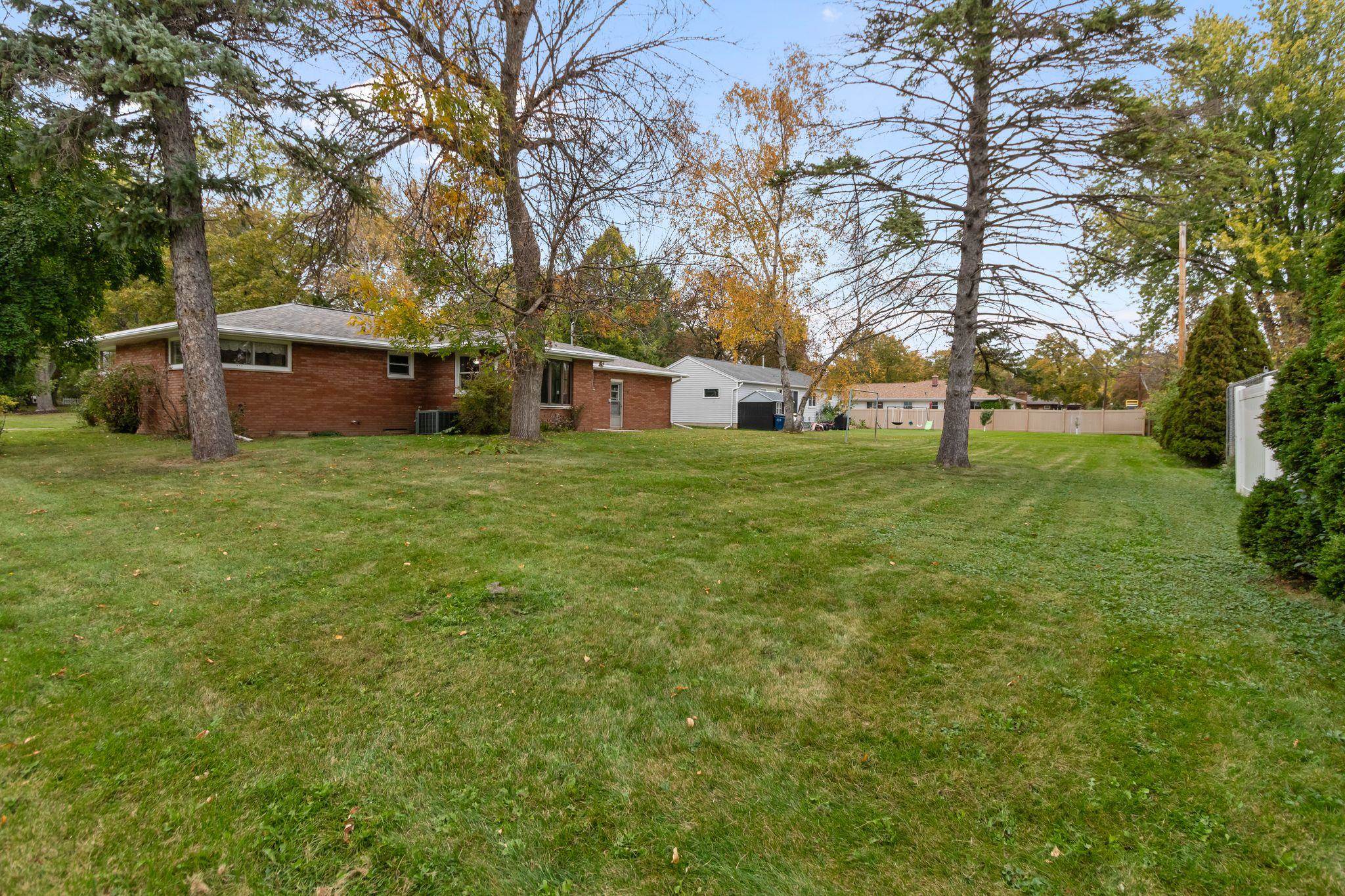 Property photo 28