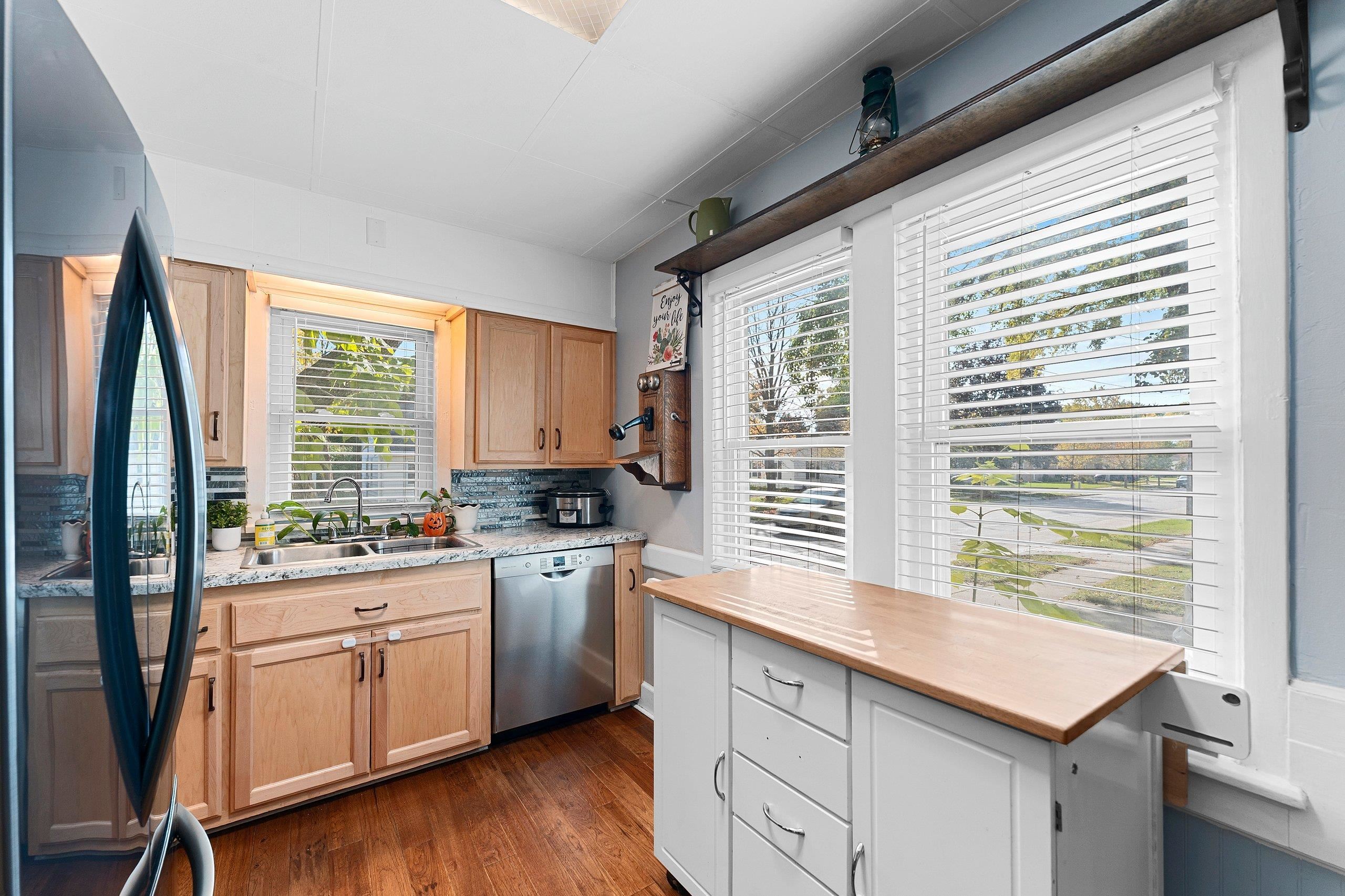 Property photo 25