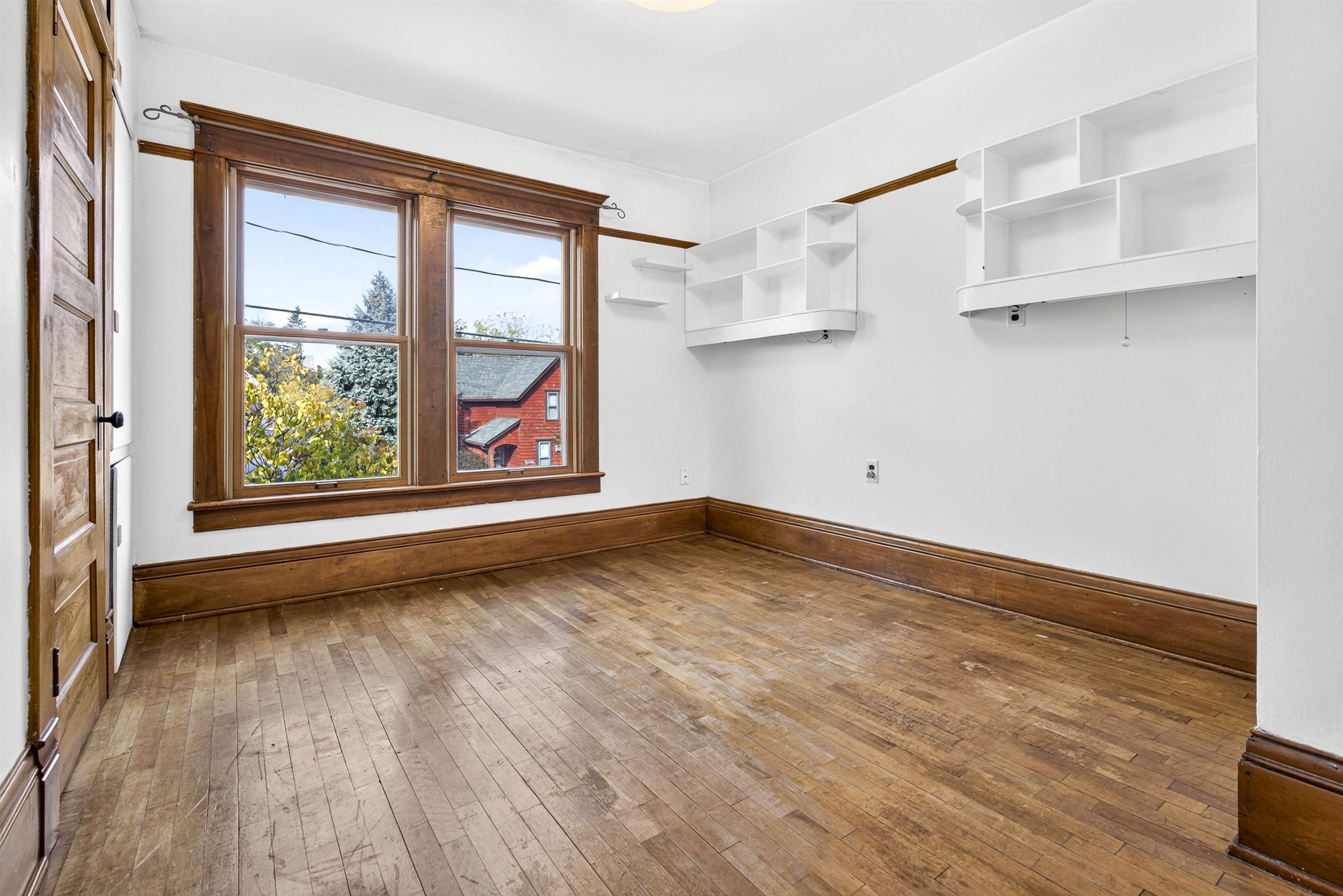 Property photo 35