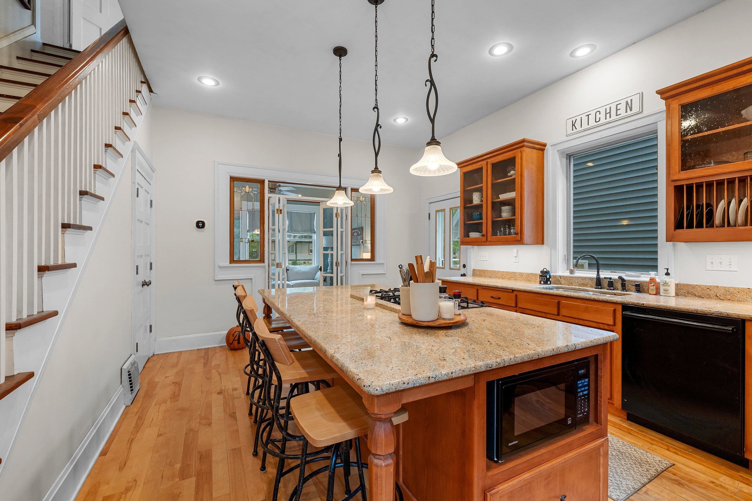 Property photo 32