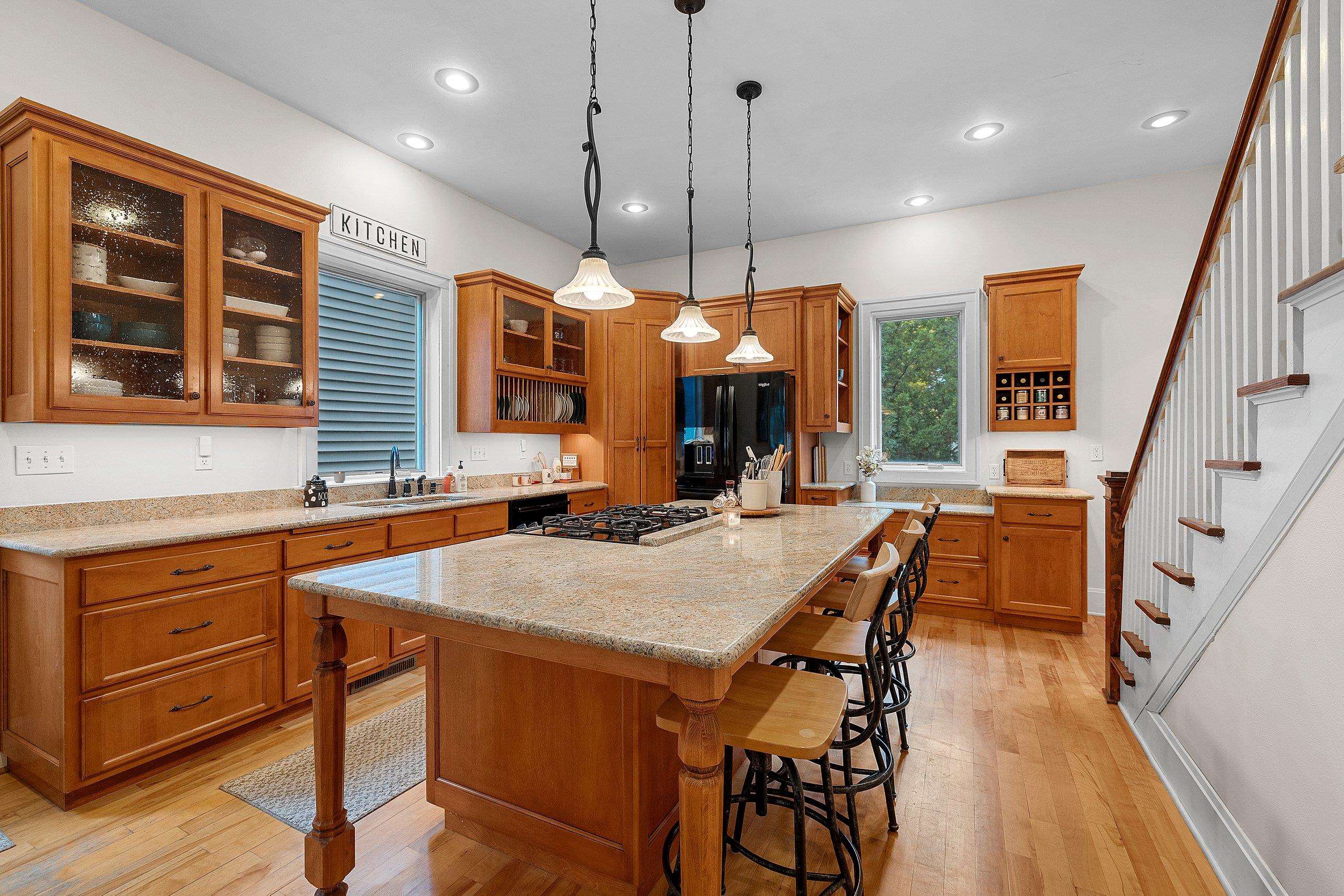 Property photo 35