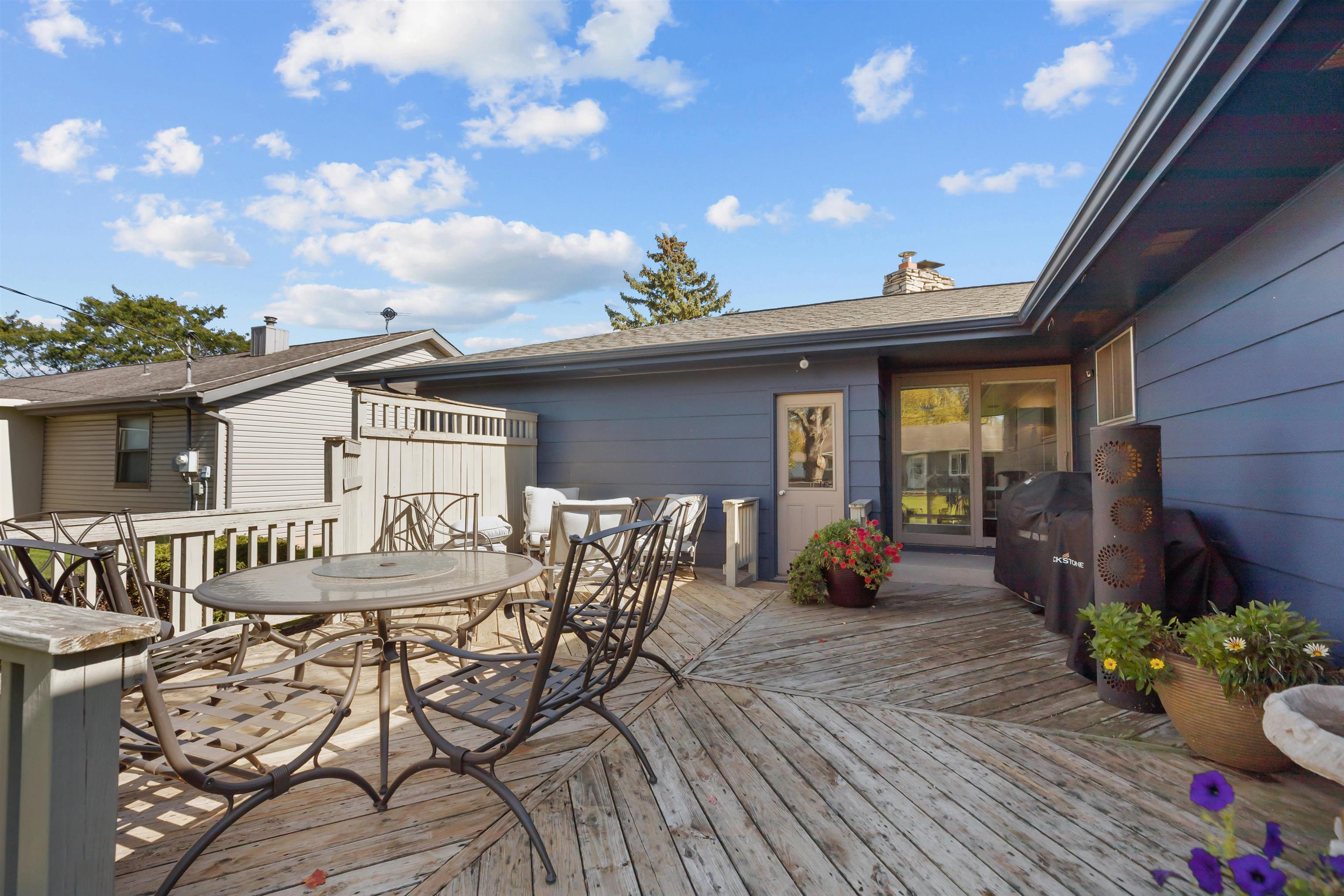 Property photo 28