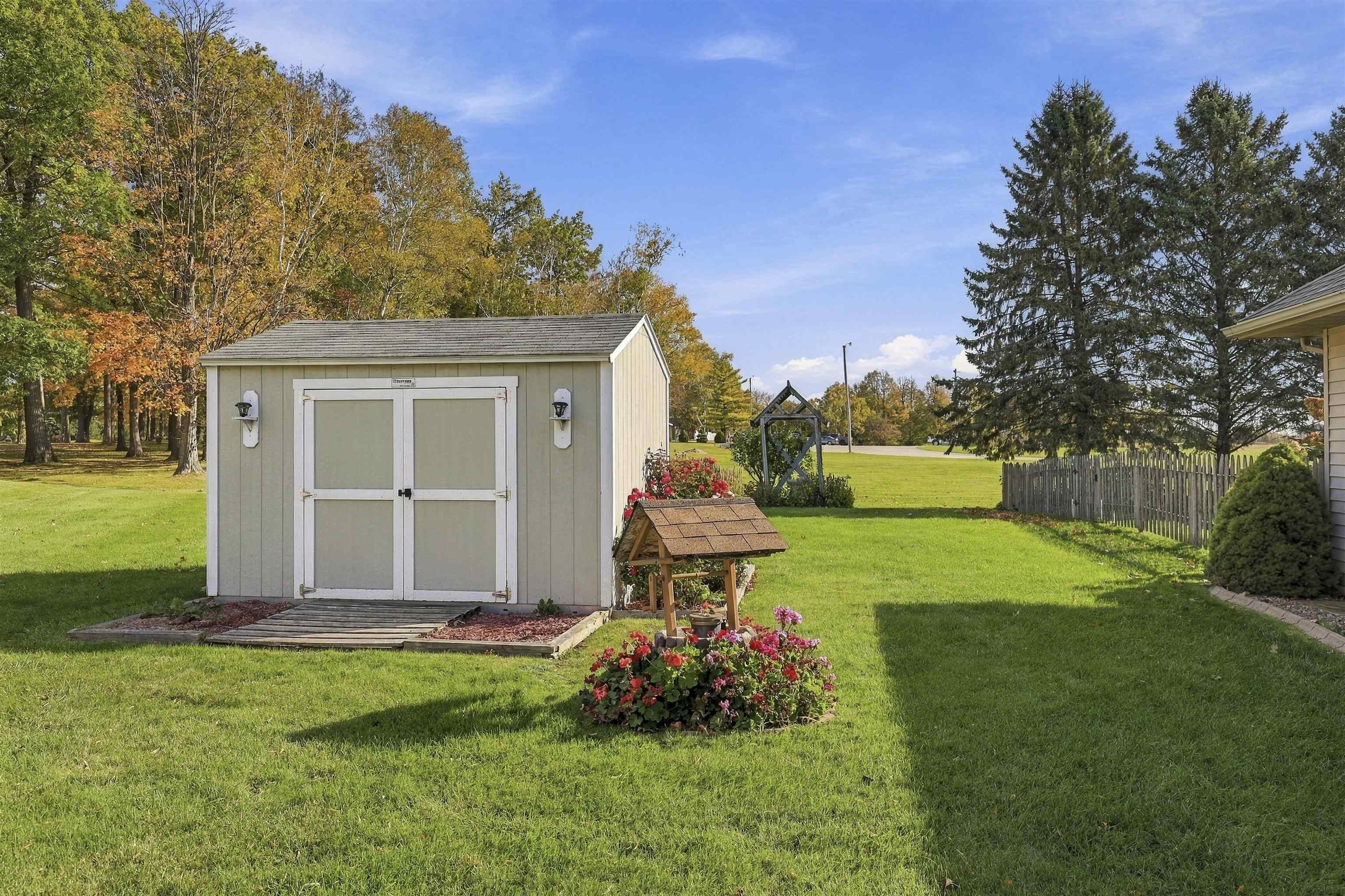 Property photo 35