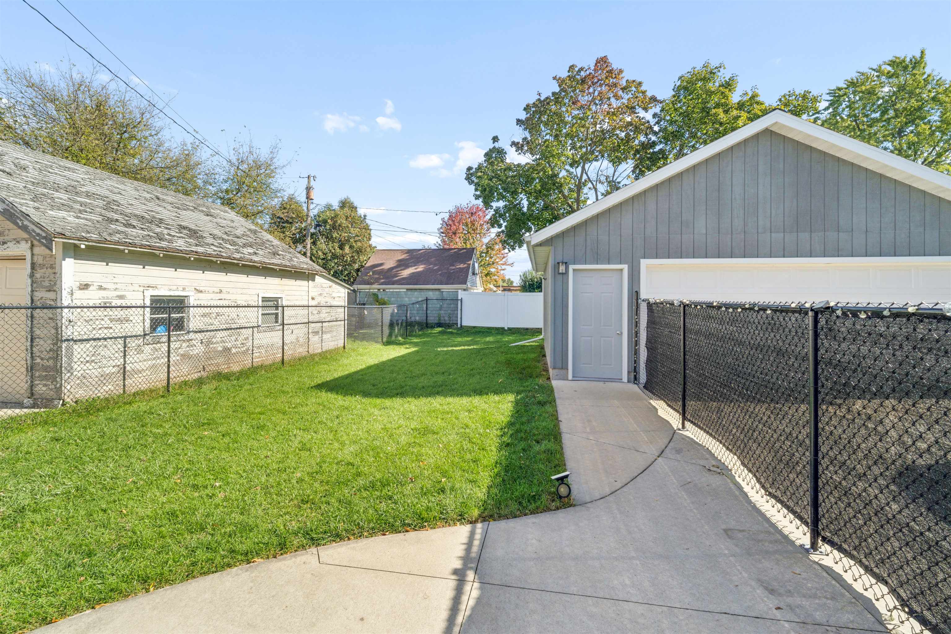 Property photo 31