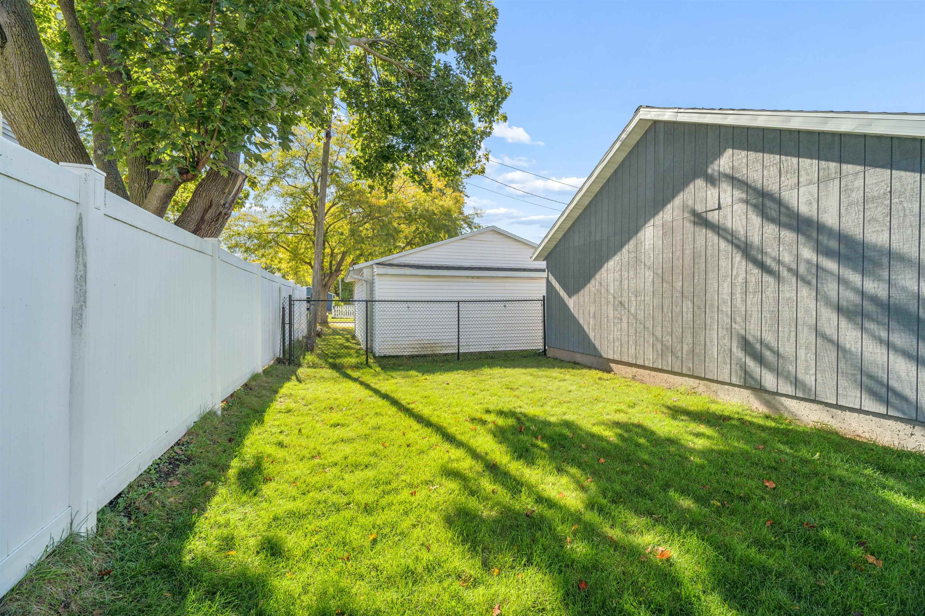 Property photo 34