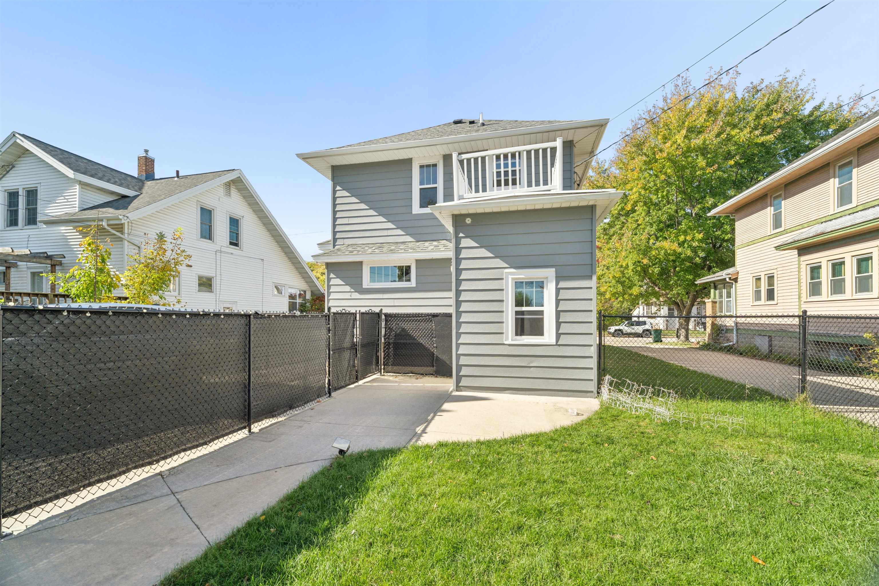 Property photo 35