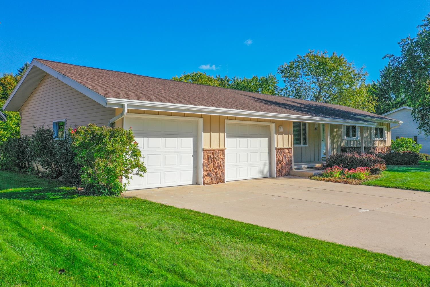 Property photo 43