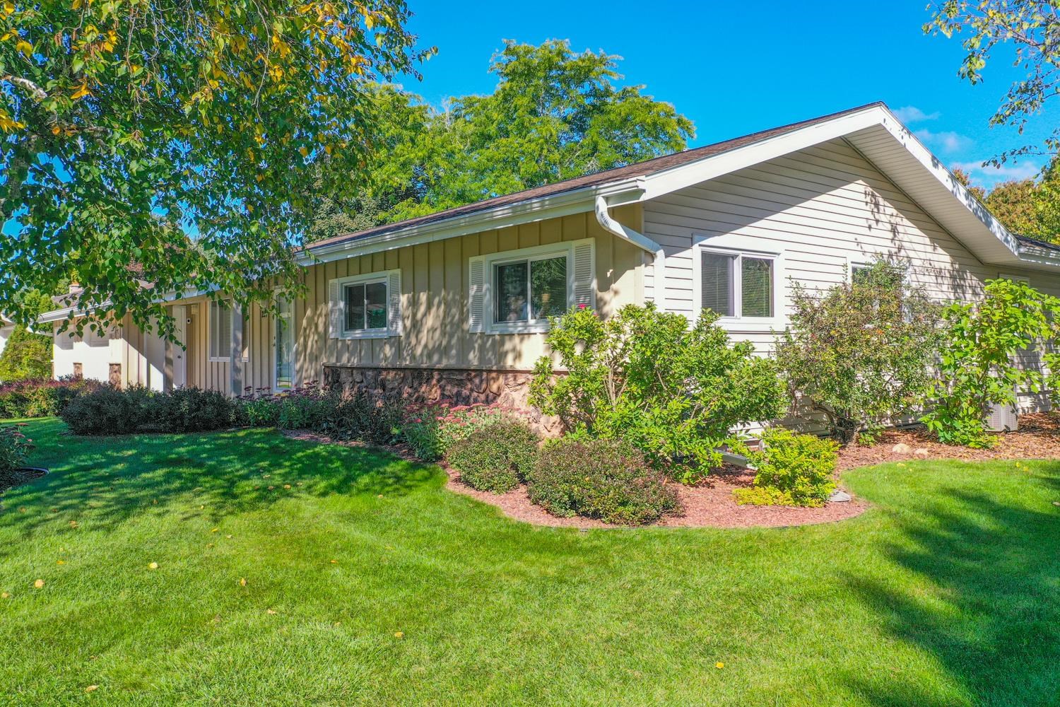 Property photo 44