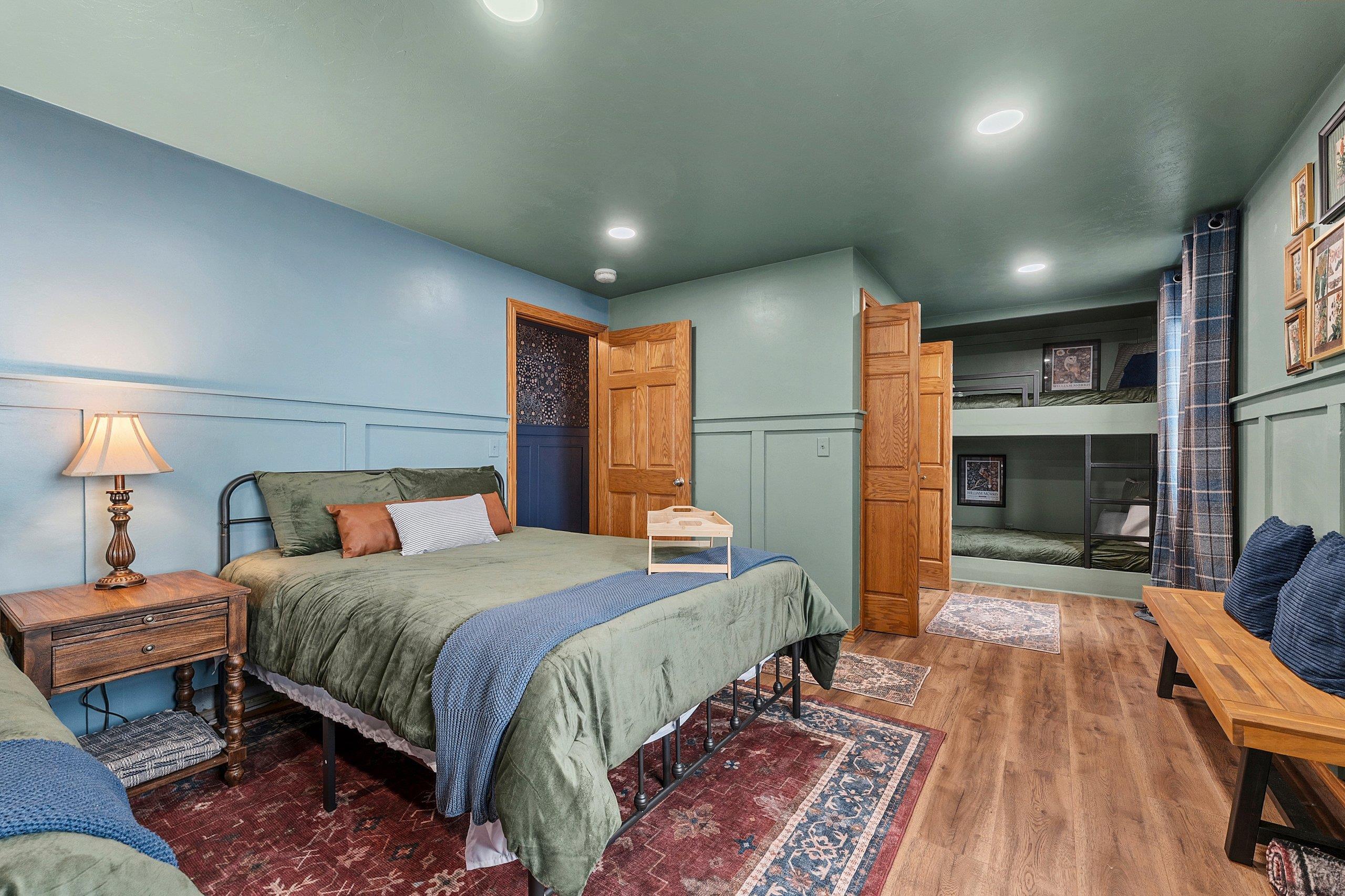 Property photo 44