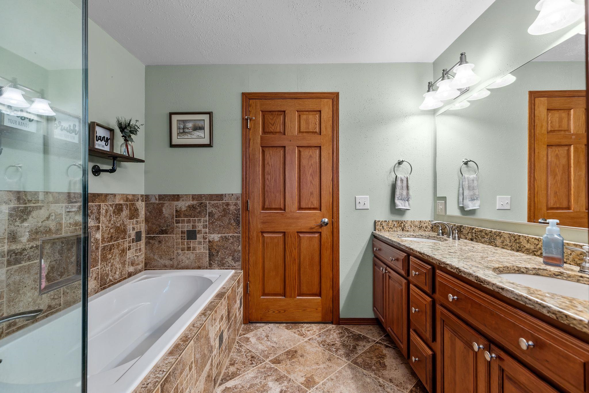 Property photo 34