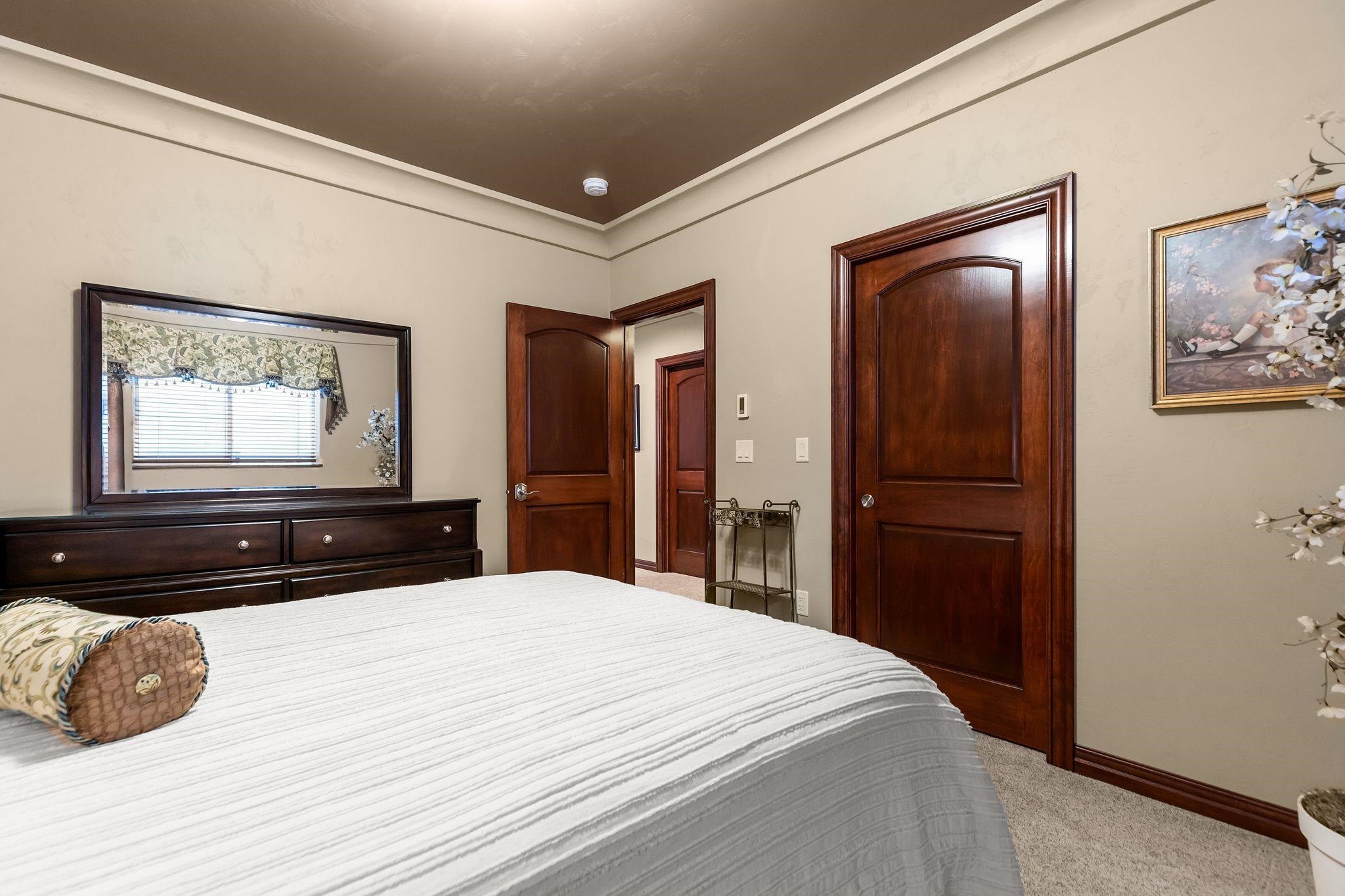 Property photo 44