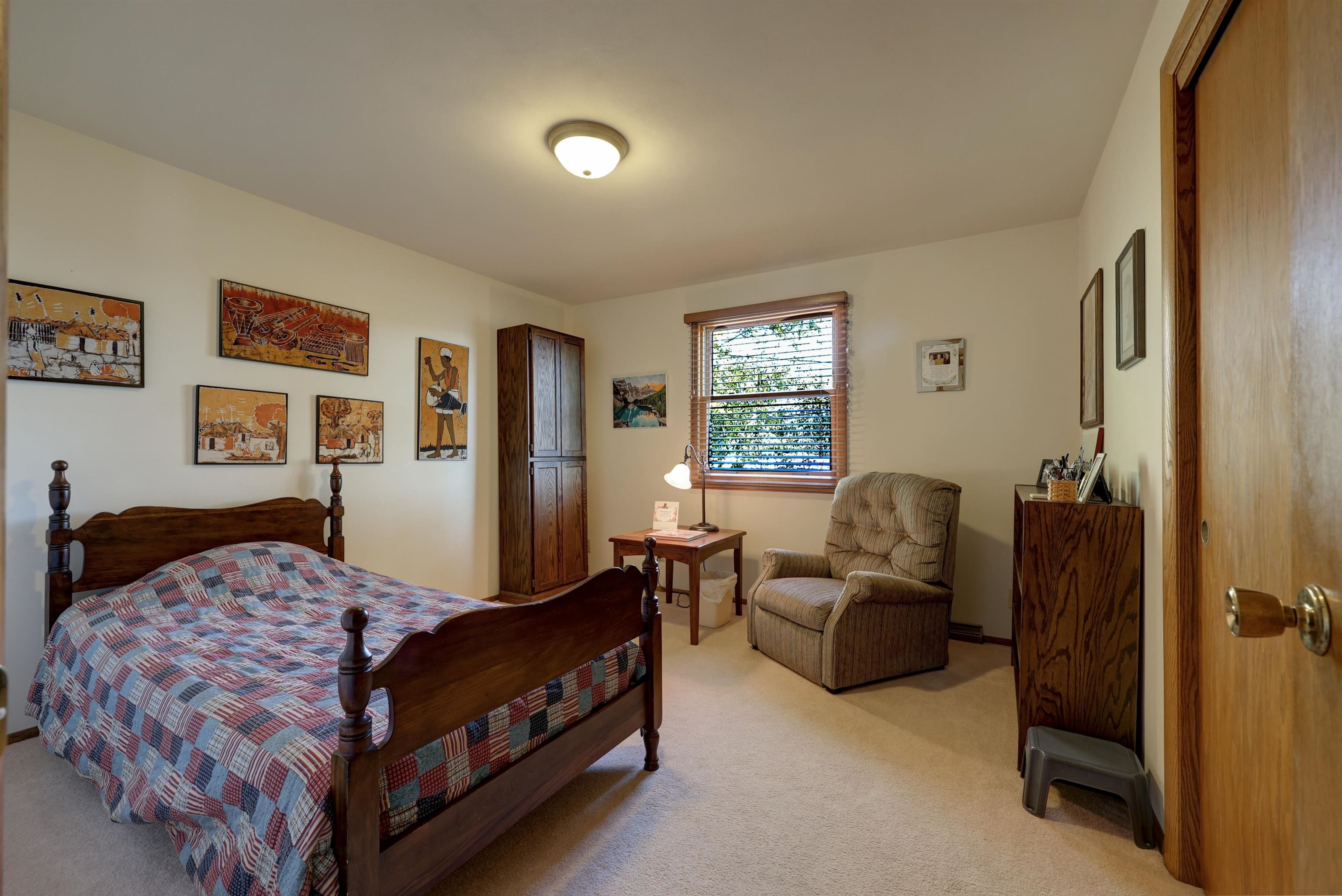 Property photo 35